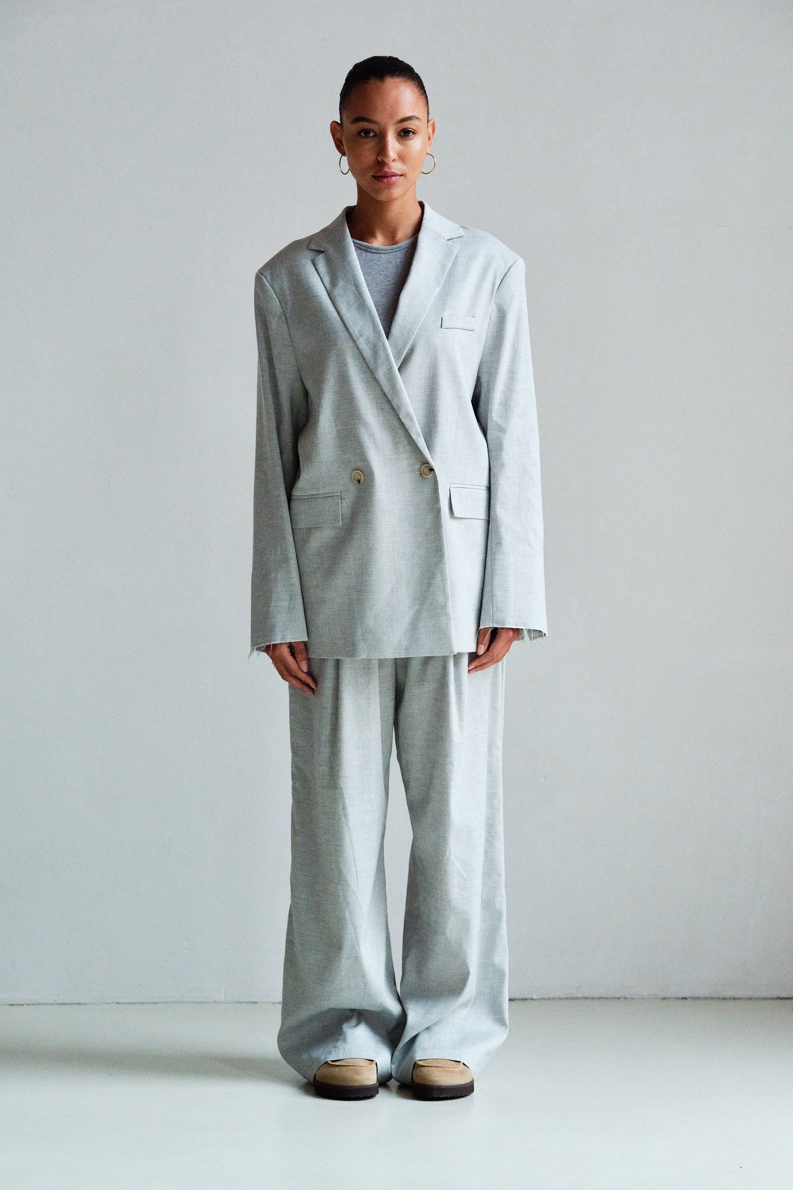 TROUSERS (S26N1731LTD) GREY