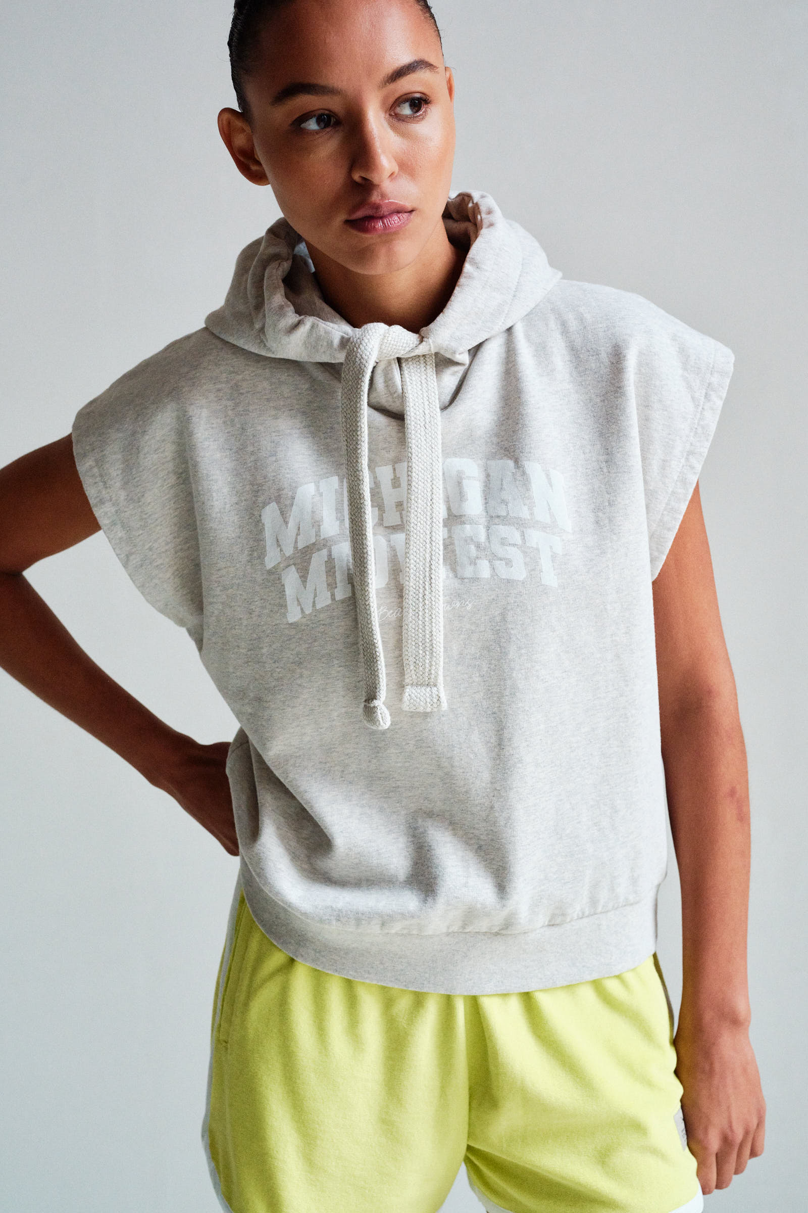HOODIE (S26F1873LTD) GREY MELANGE - WHITE