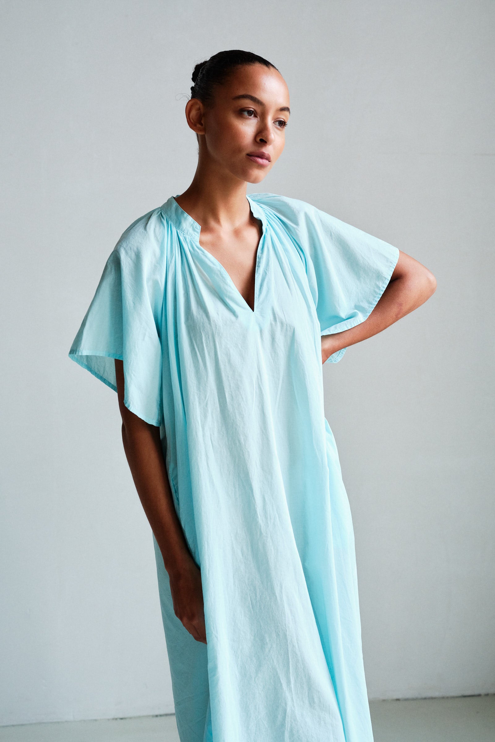 DRESS (S26Z883LTD) PASTEL BLUE