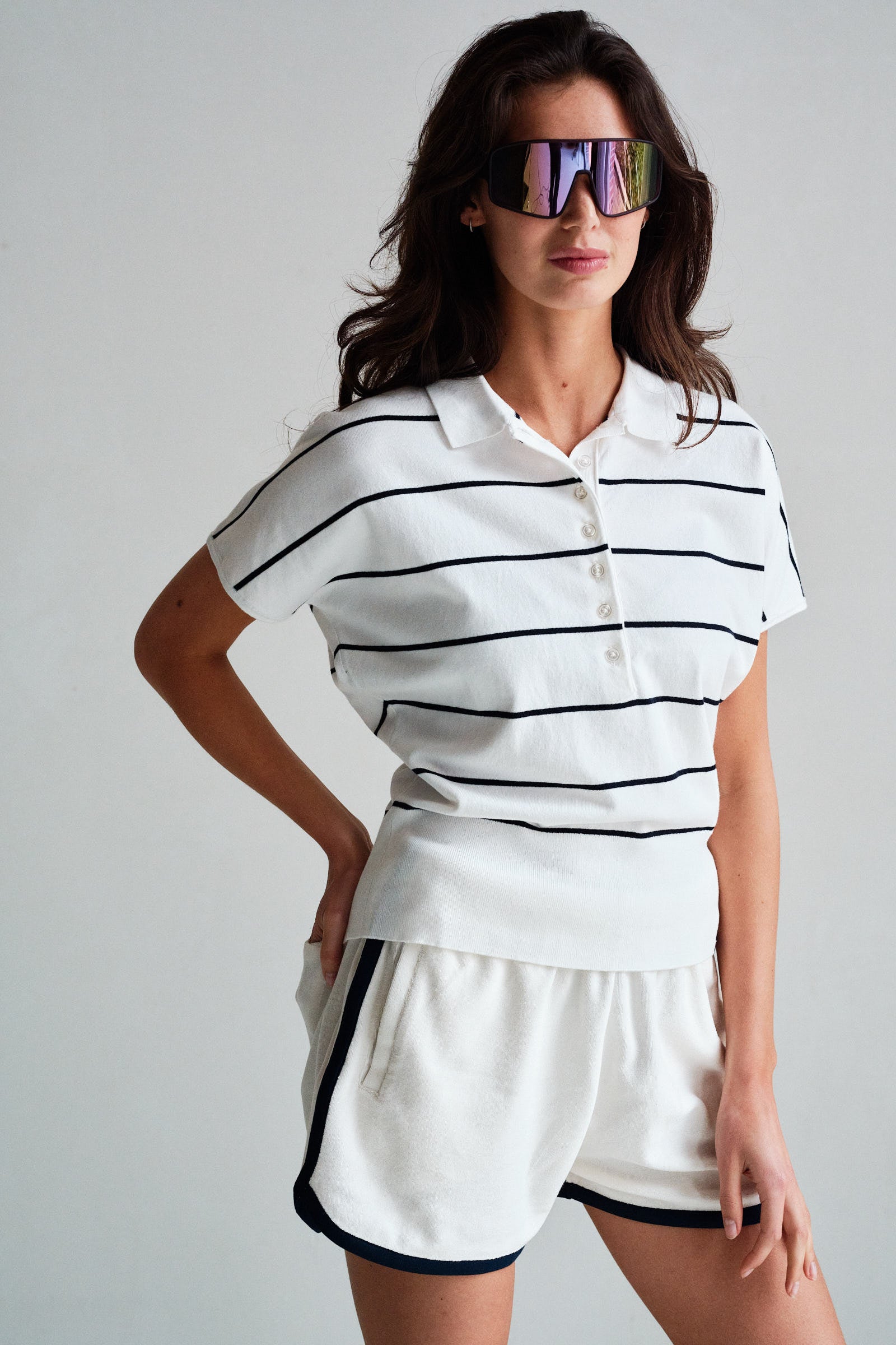 SHORTS (S26F1881LTD) ECRU - NAVY