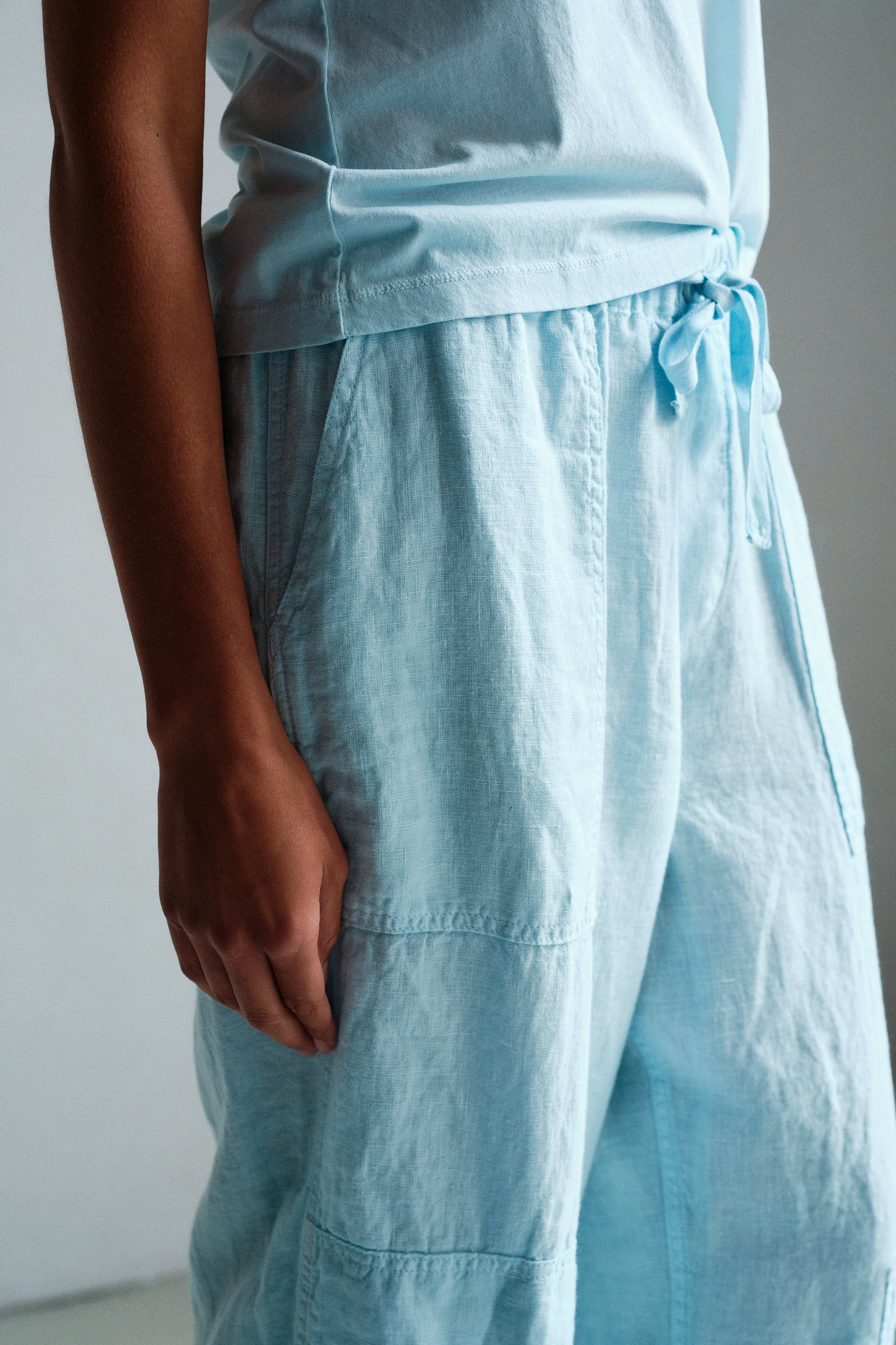 TROUSERS (S26Z882LTD) PASTEL BLUE
