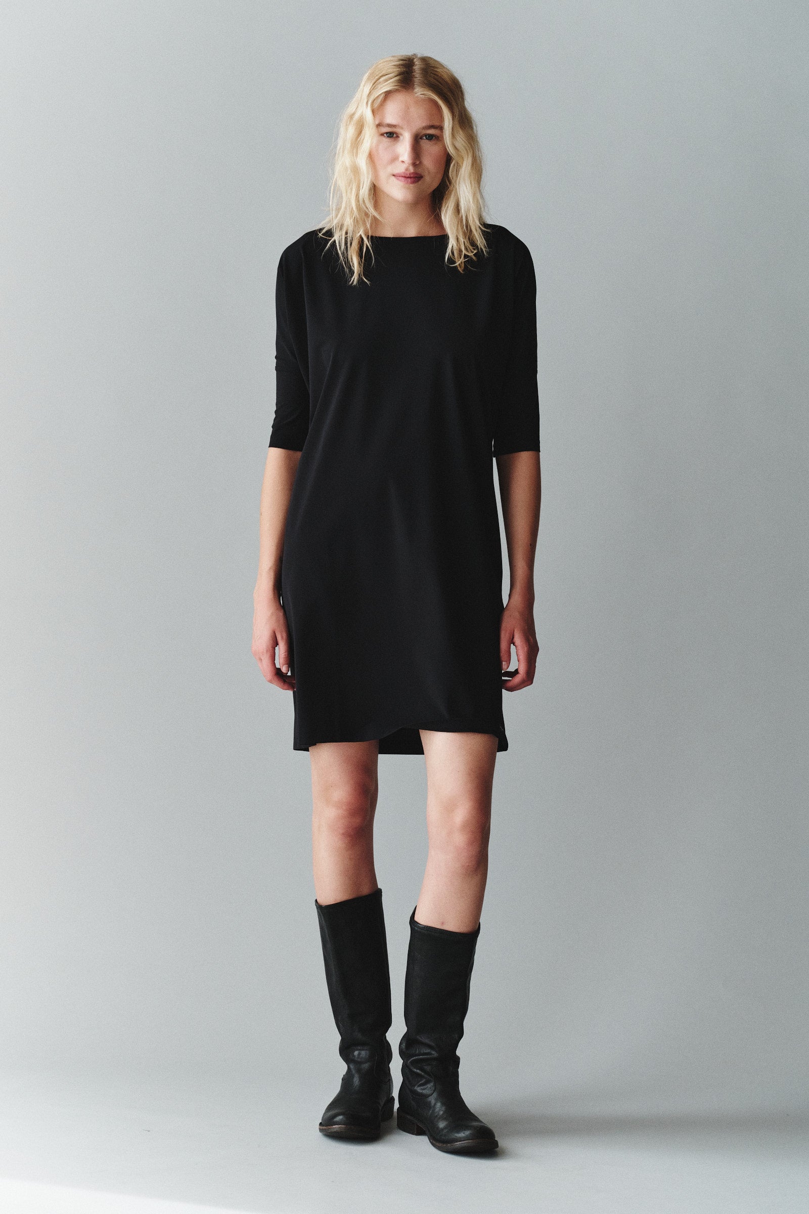 DRESS (DENVER) BLACK