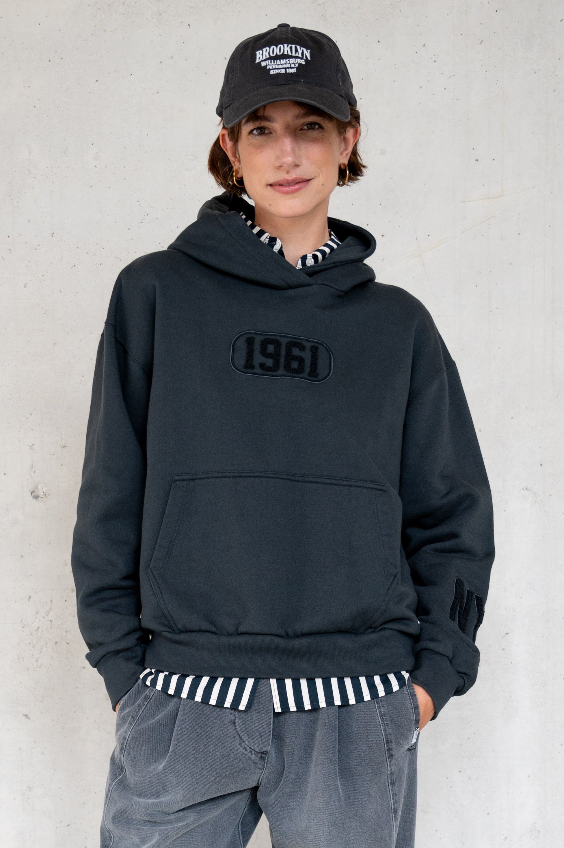 HOODIE PRINT (W25F1767LTD) ANTRA