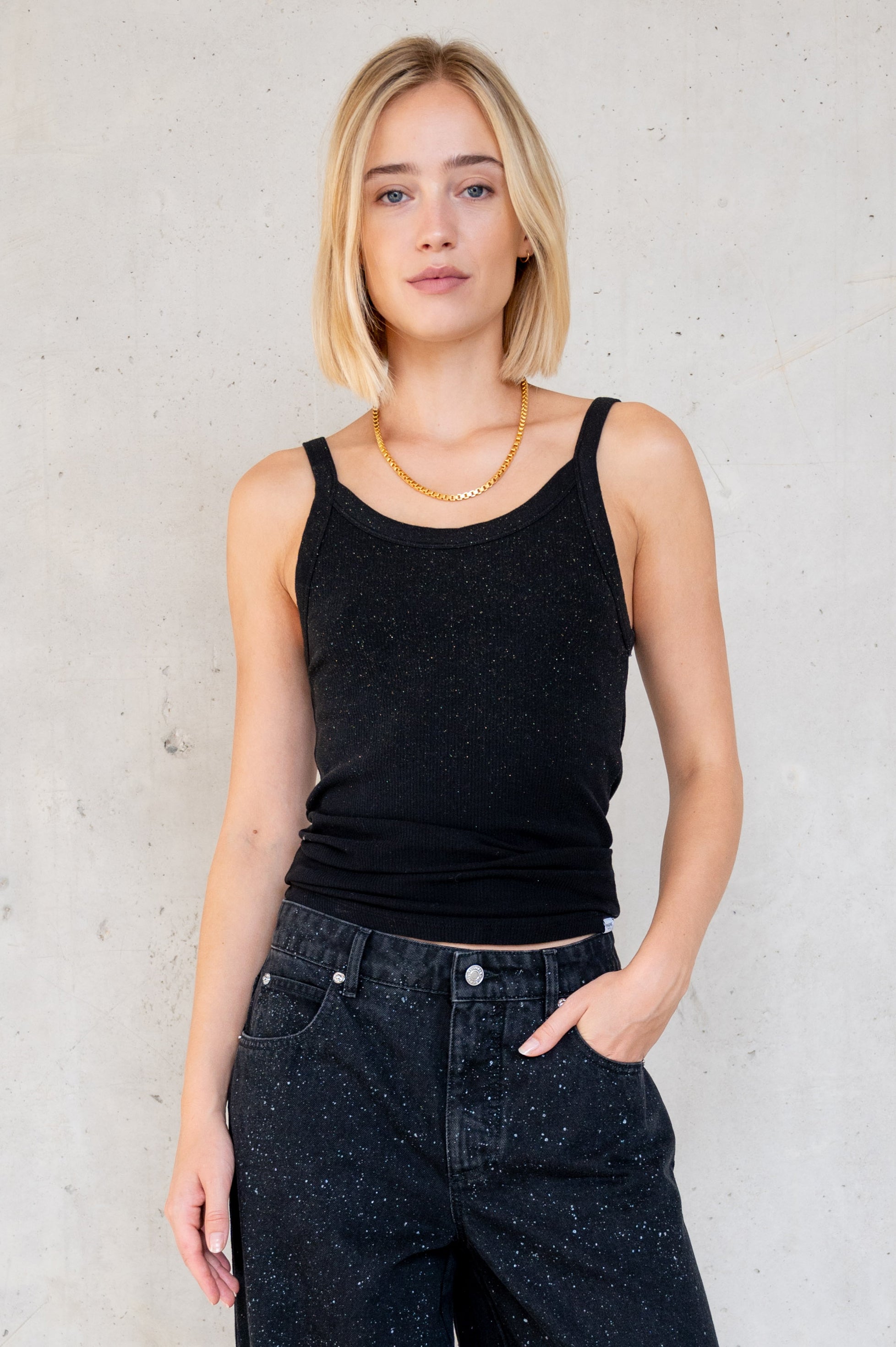 SINGLET GLITTER (W25F1752LTD) BLACK