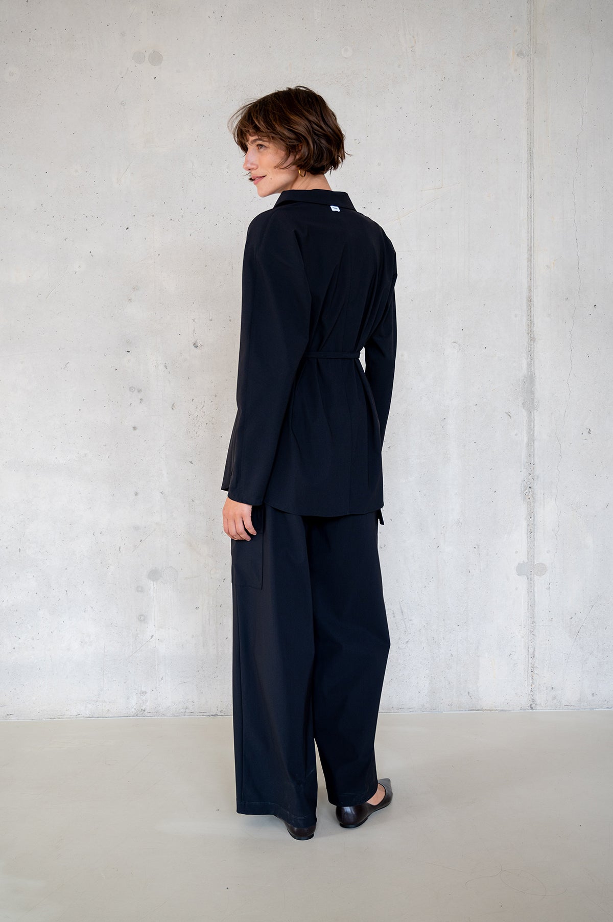 BLAZER (W25N1663LTD) BLACK