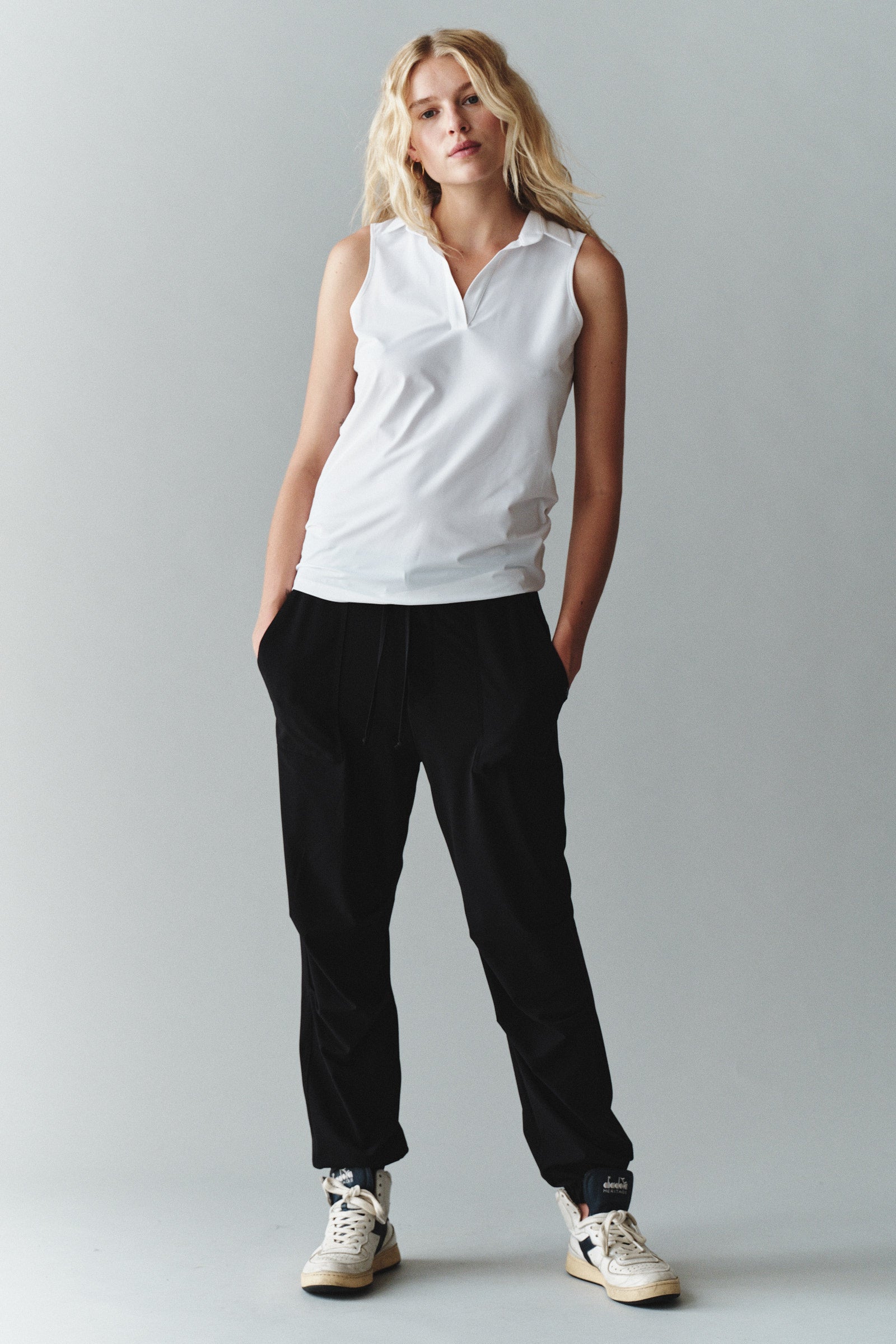 TOP (RENO) WHITE