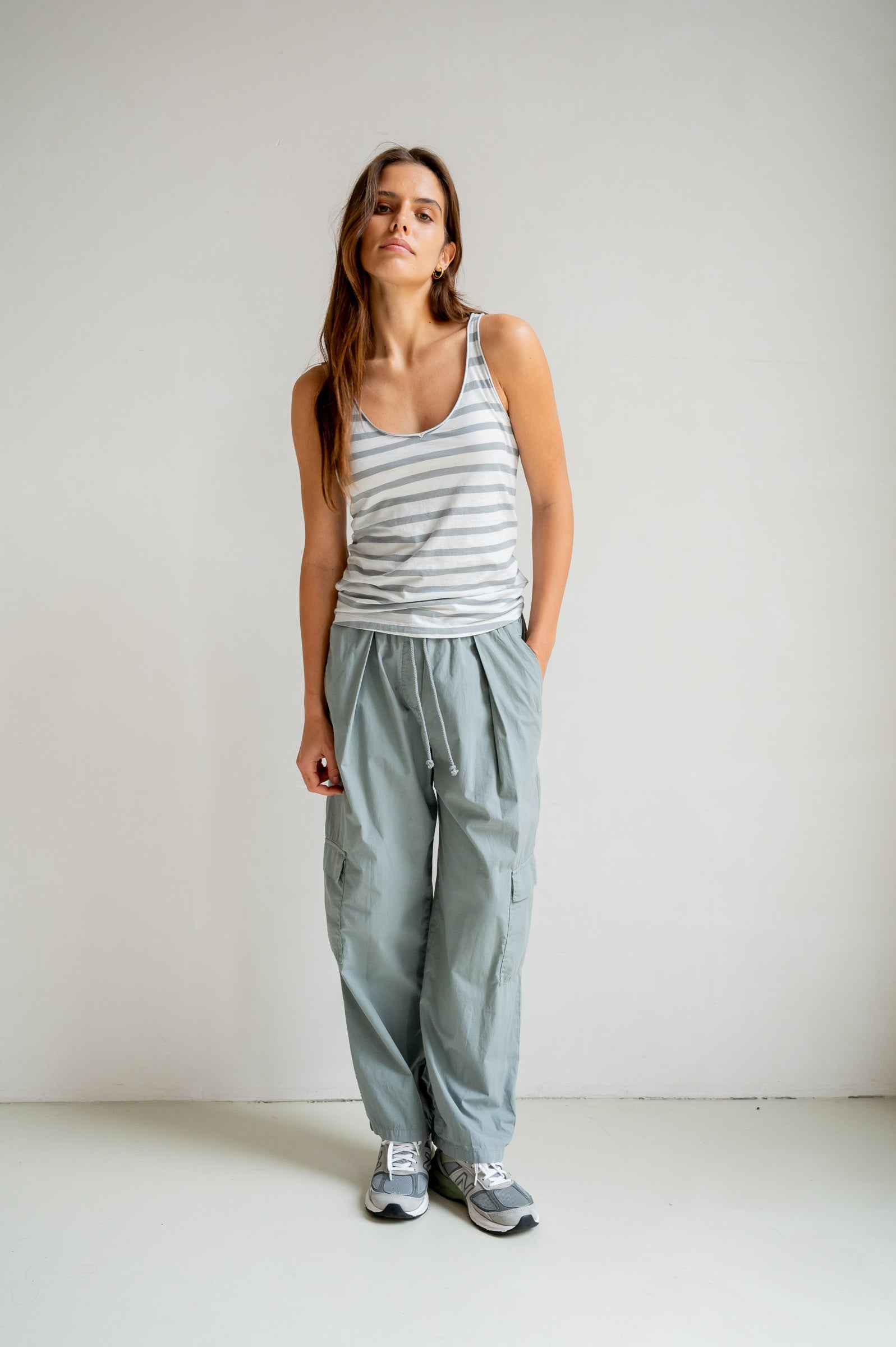 SINGLET STRIPE (S26F1802) CHALK - MONUMENT