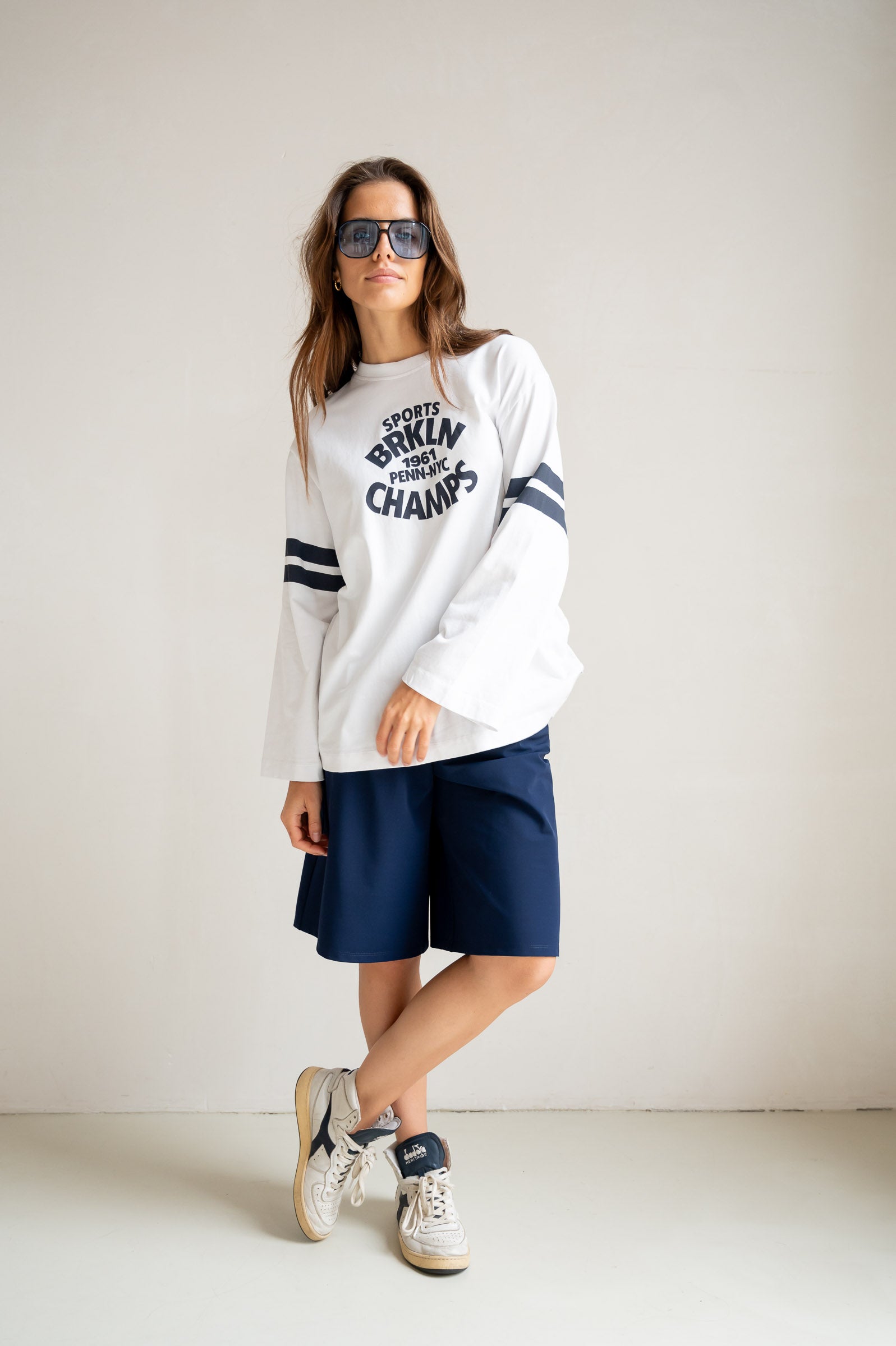 LONGSLEEVE PRINT (S26F1807) WHITE - NAVY