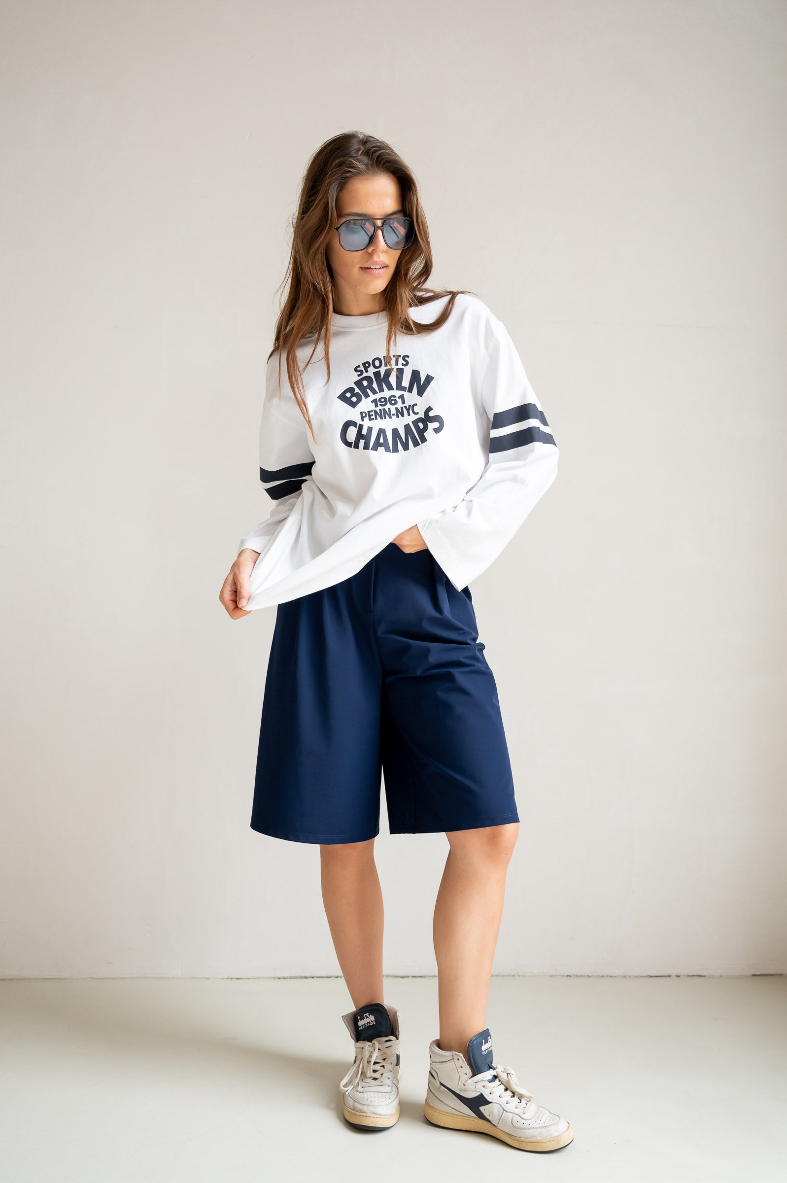 LONGSLEEVE PRINT (S26F1807) WHITE - NAVY