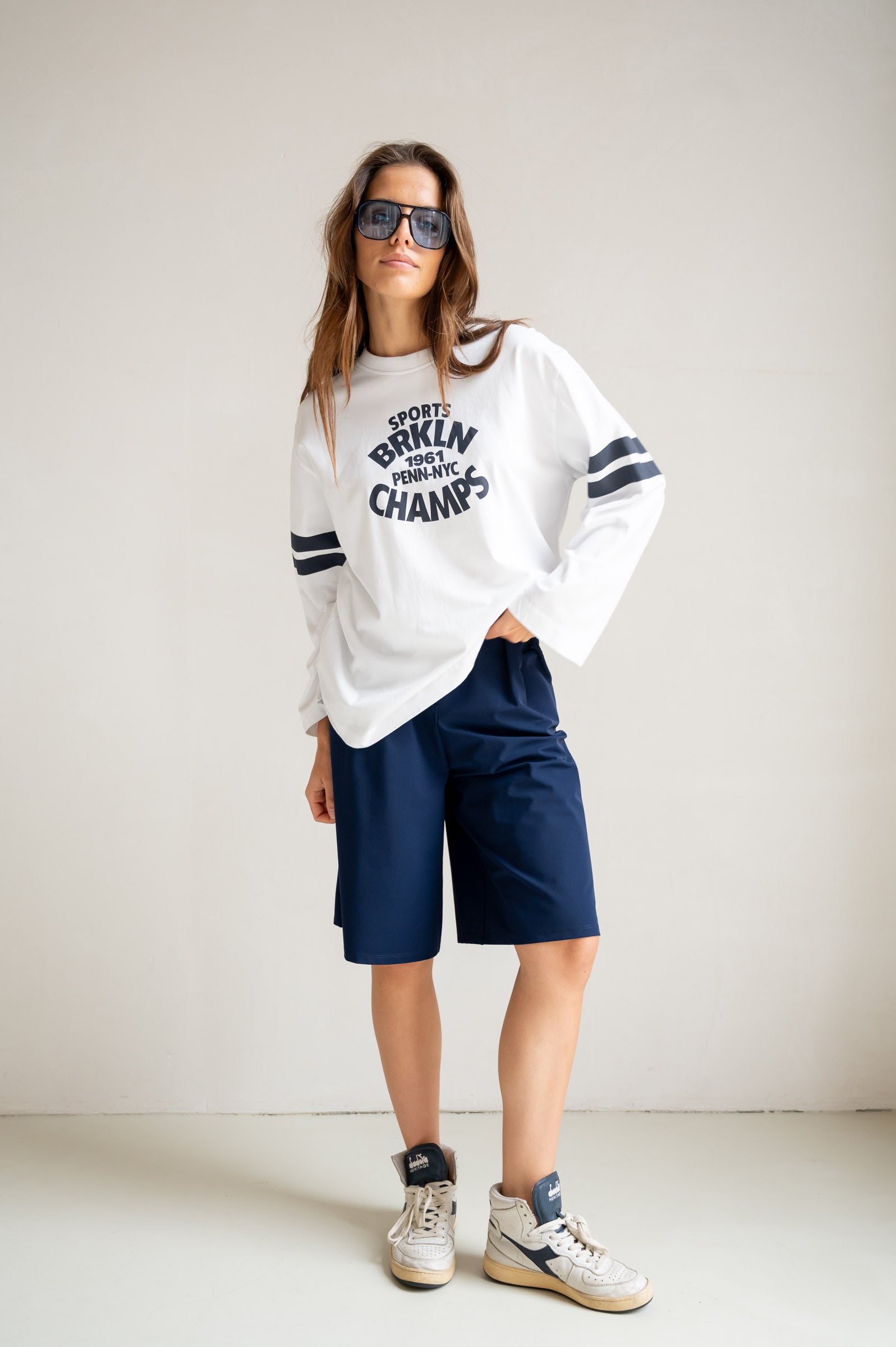 LONGSLEEVE PRINT (S26F1807) WHITE - NAVY