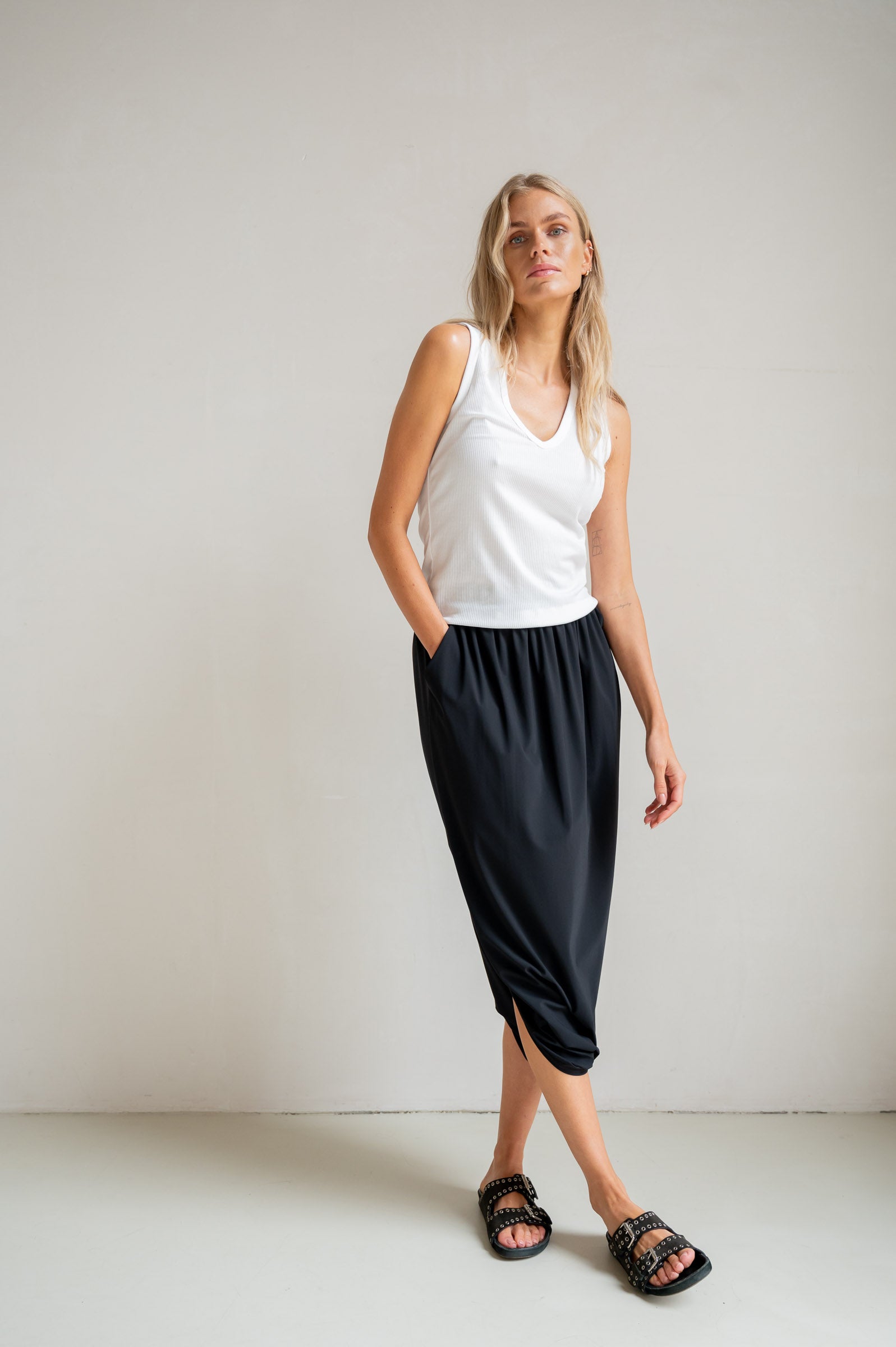 SINGLET (S26F1818) WHITE