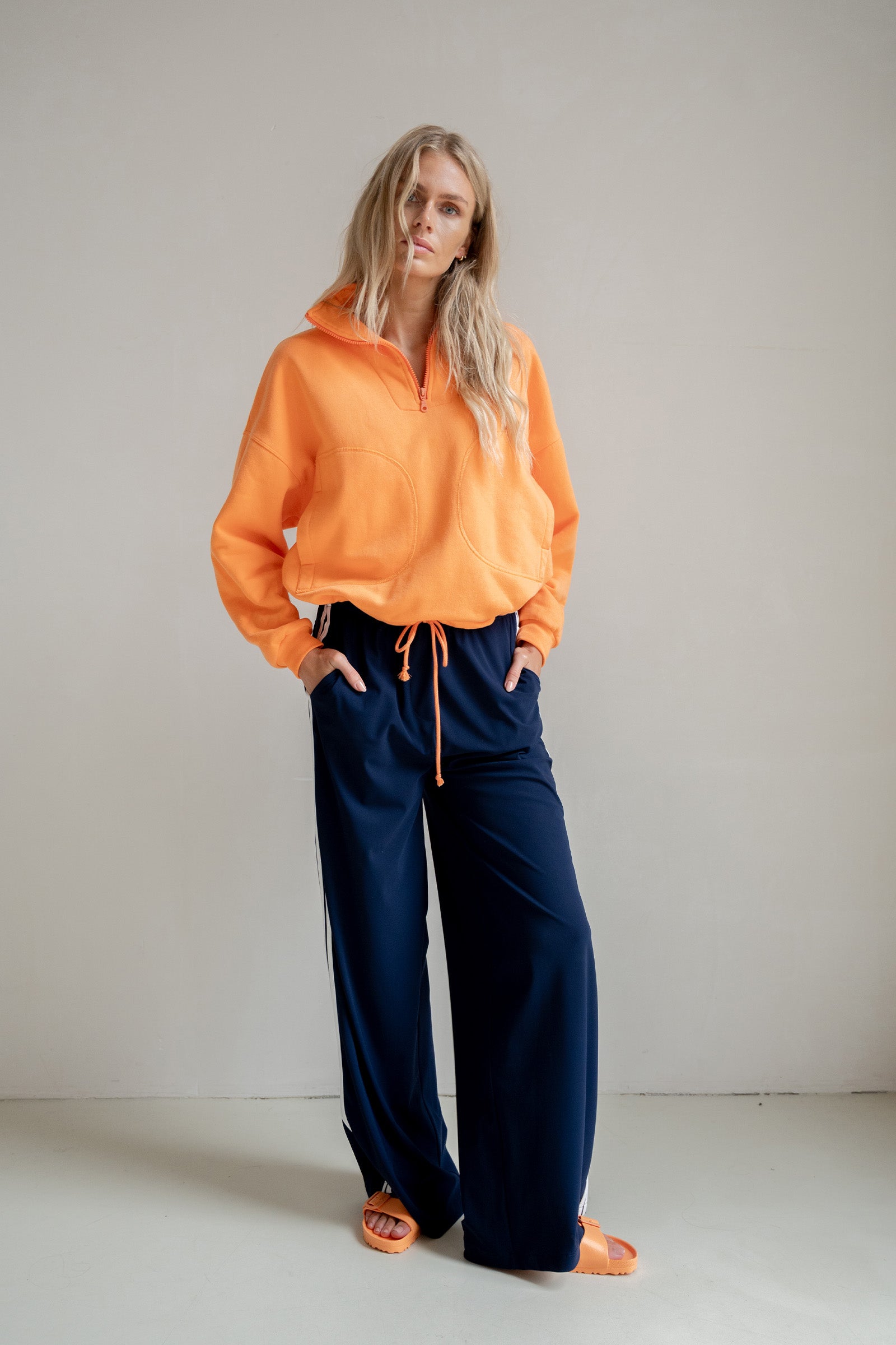 SWEATER (S26F1836) ORANGE