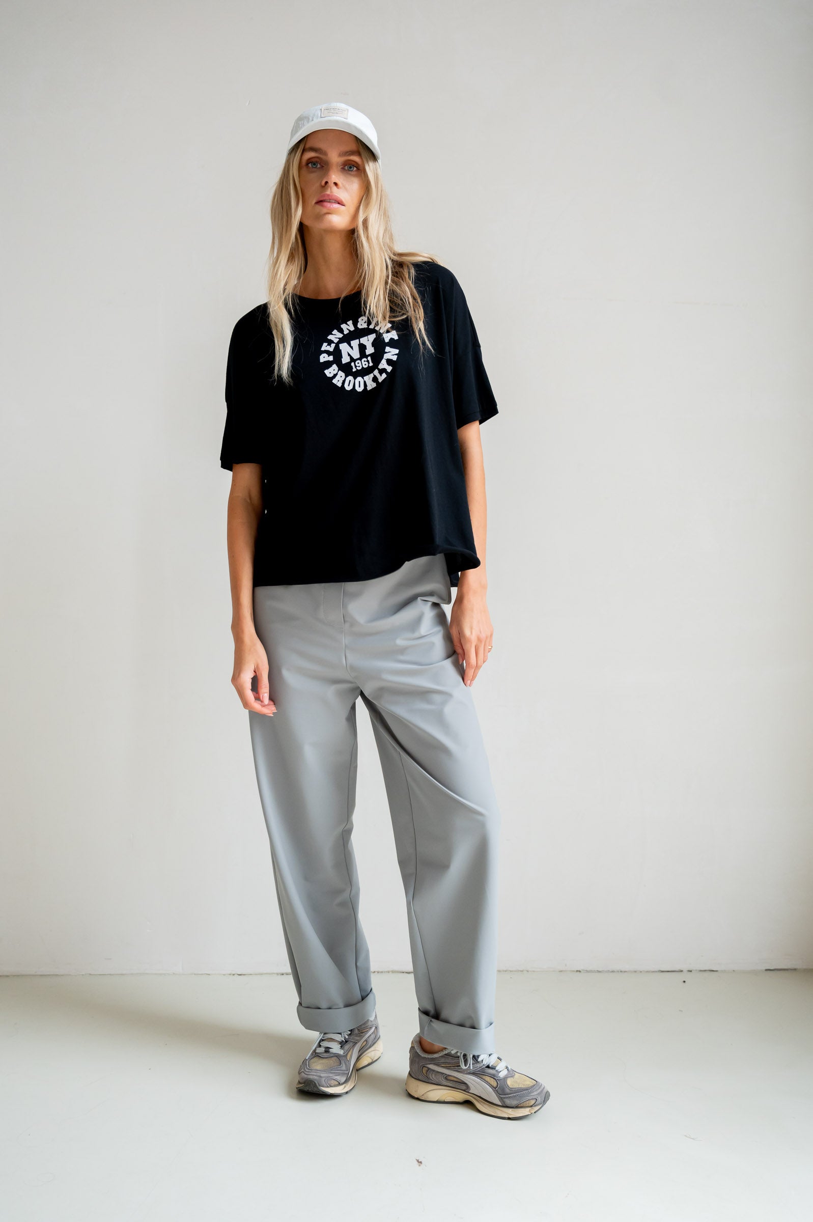 T-SHIRT PRINT (S26T1250) BLACK - WHITE