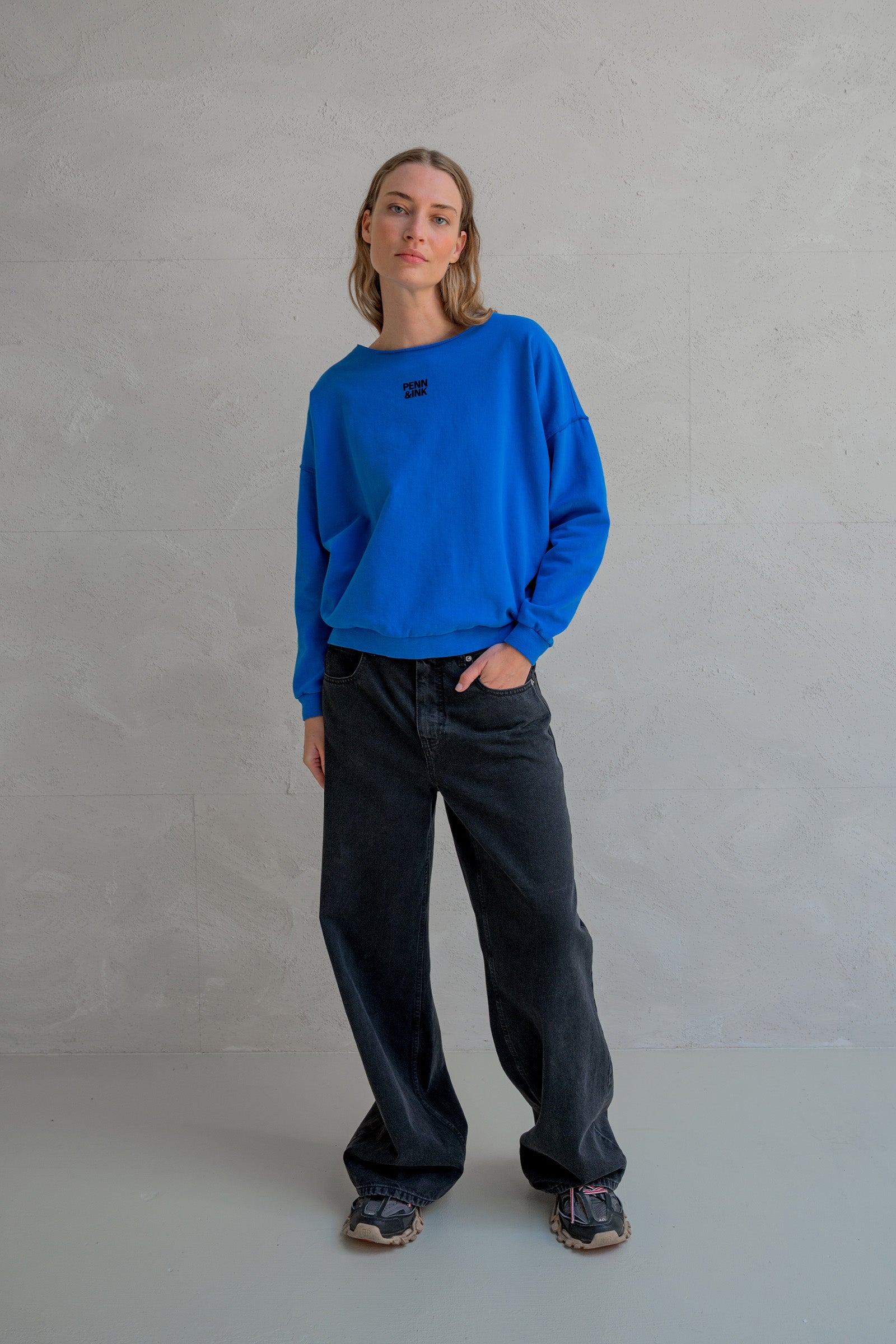 SWEATER PRINT (W25F1703) ROYAL BLUE - BLACK