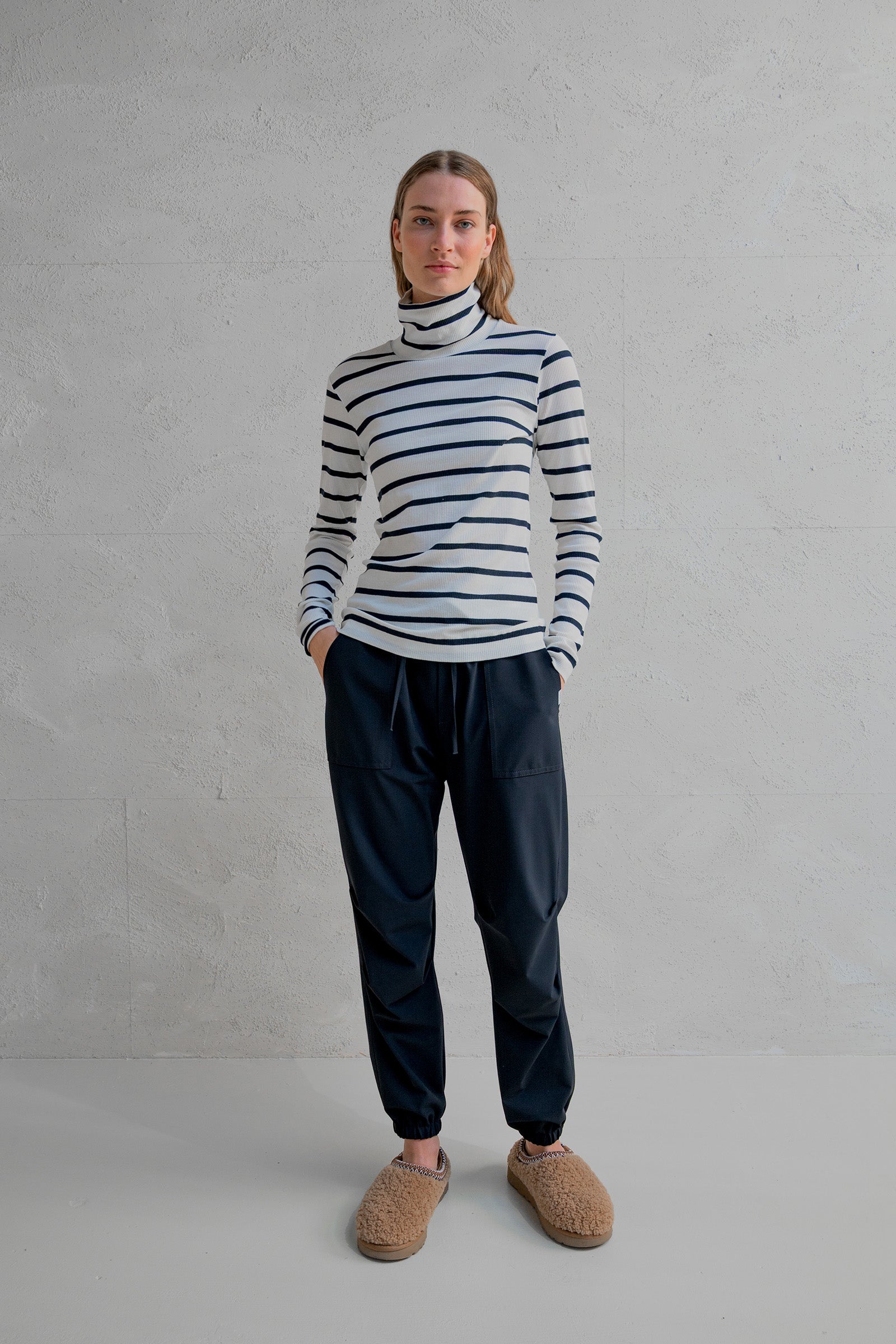 LONGSLEEVE STRIPE (W25F1720-ST) ECRU - NAVY