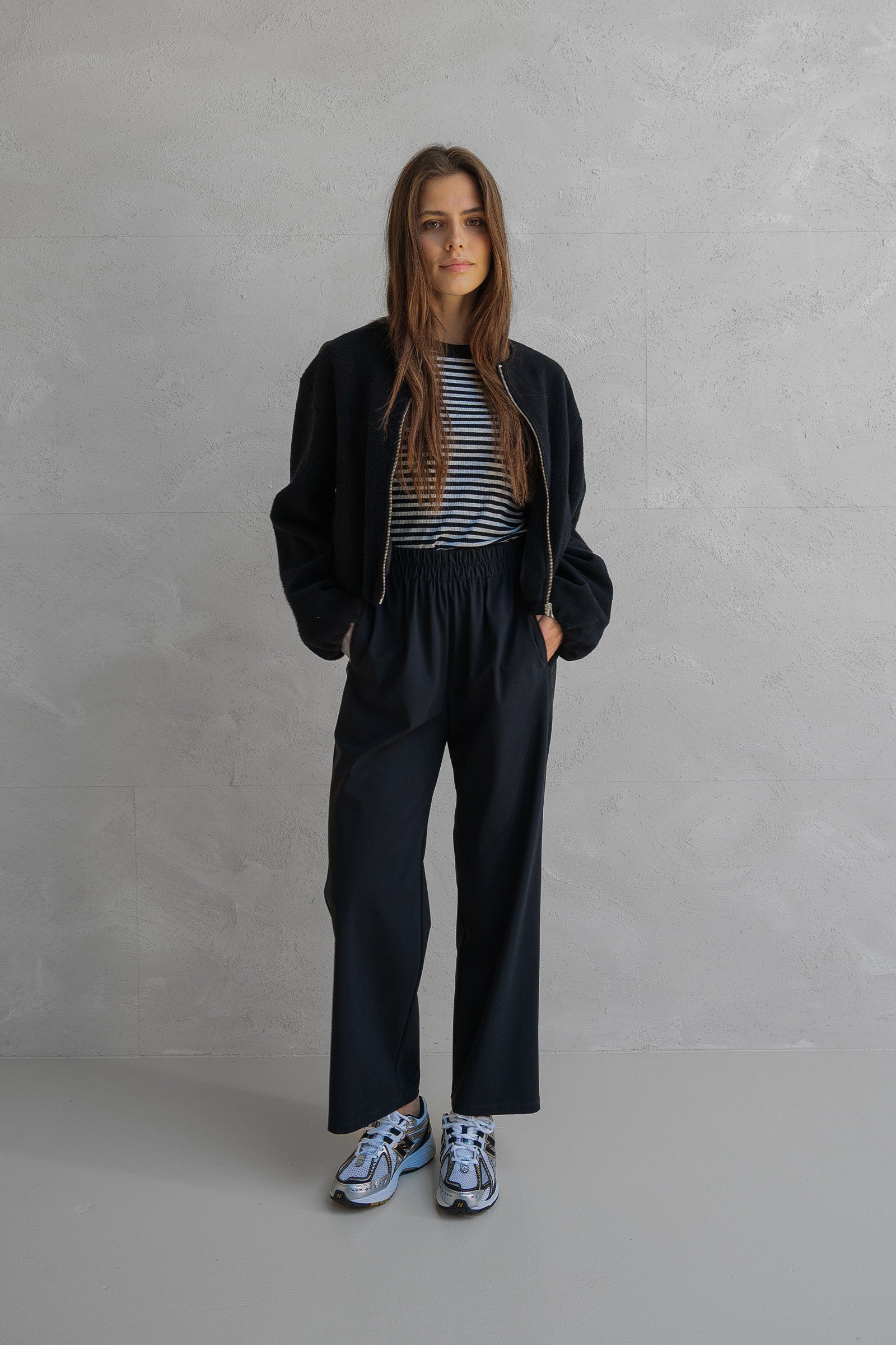 TROUSERS (W25N1643) BLACK