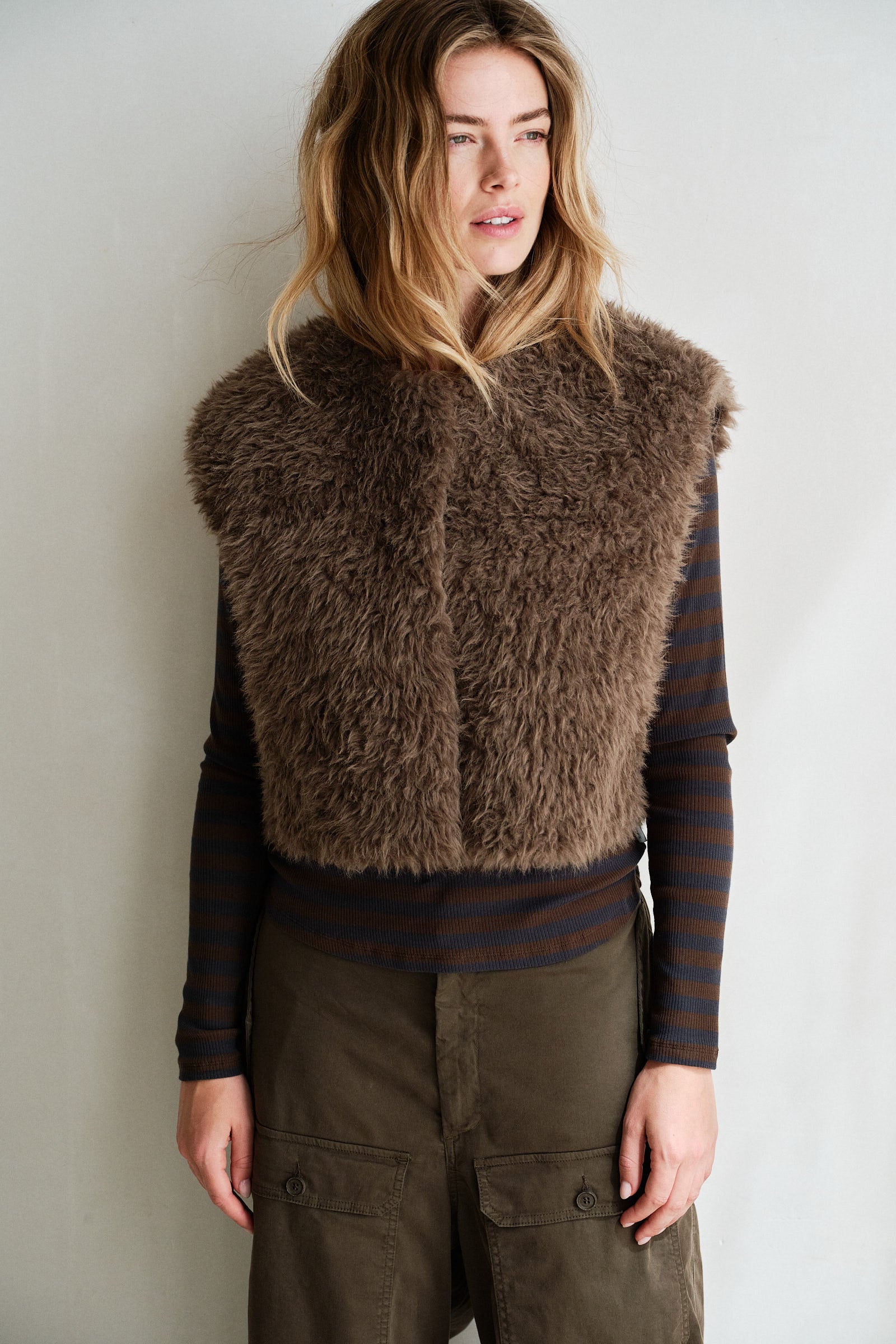 REVERSIBLE WAISTCOAT (W26C383) TABAC