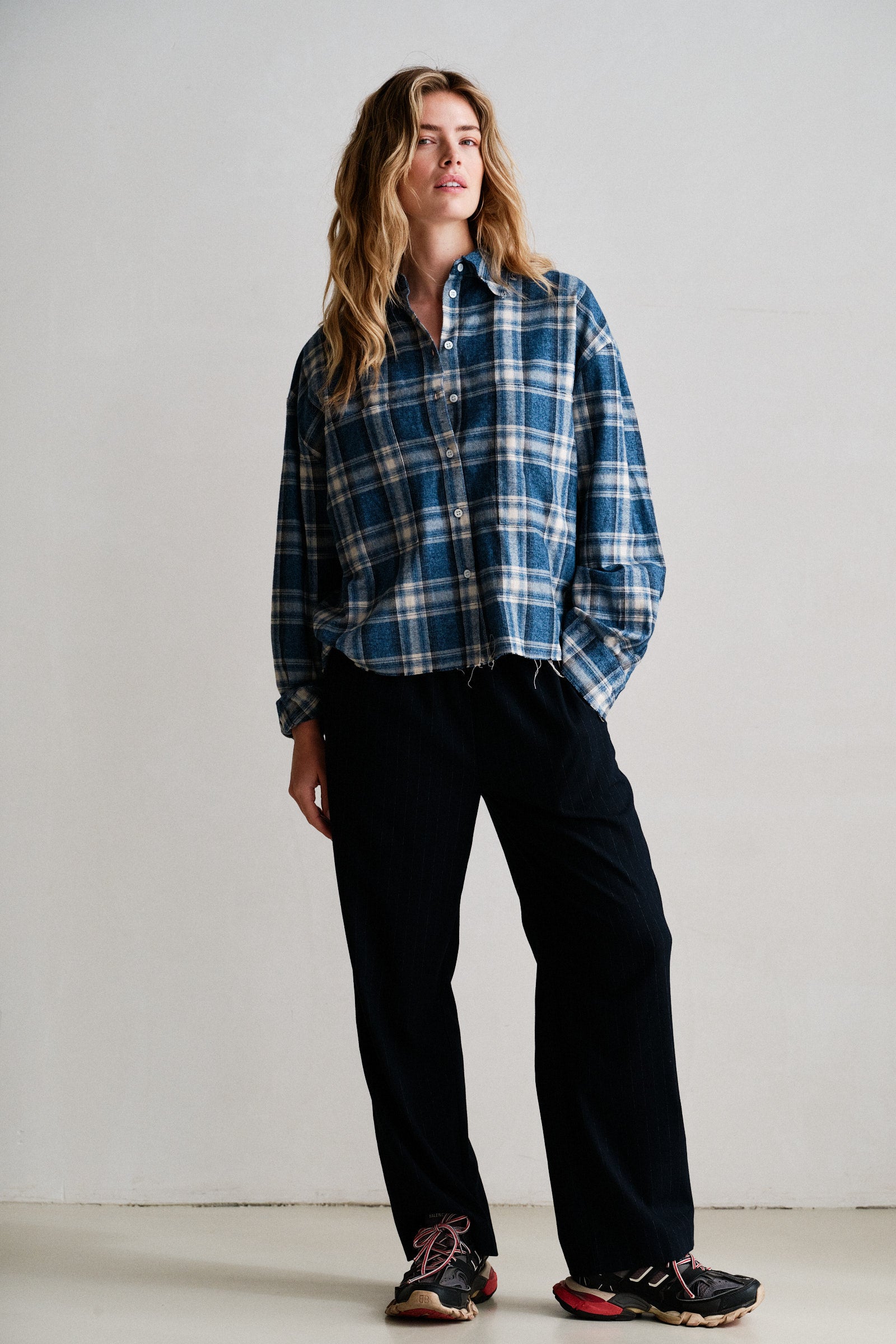 BLOUSE (W26C421) BLUE CHECK