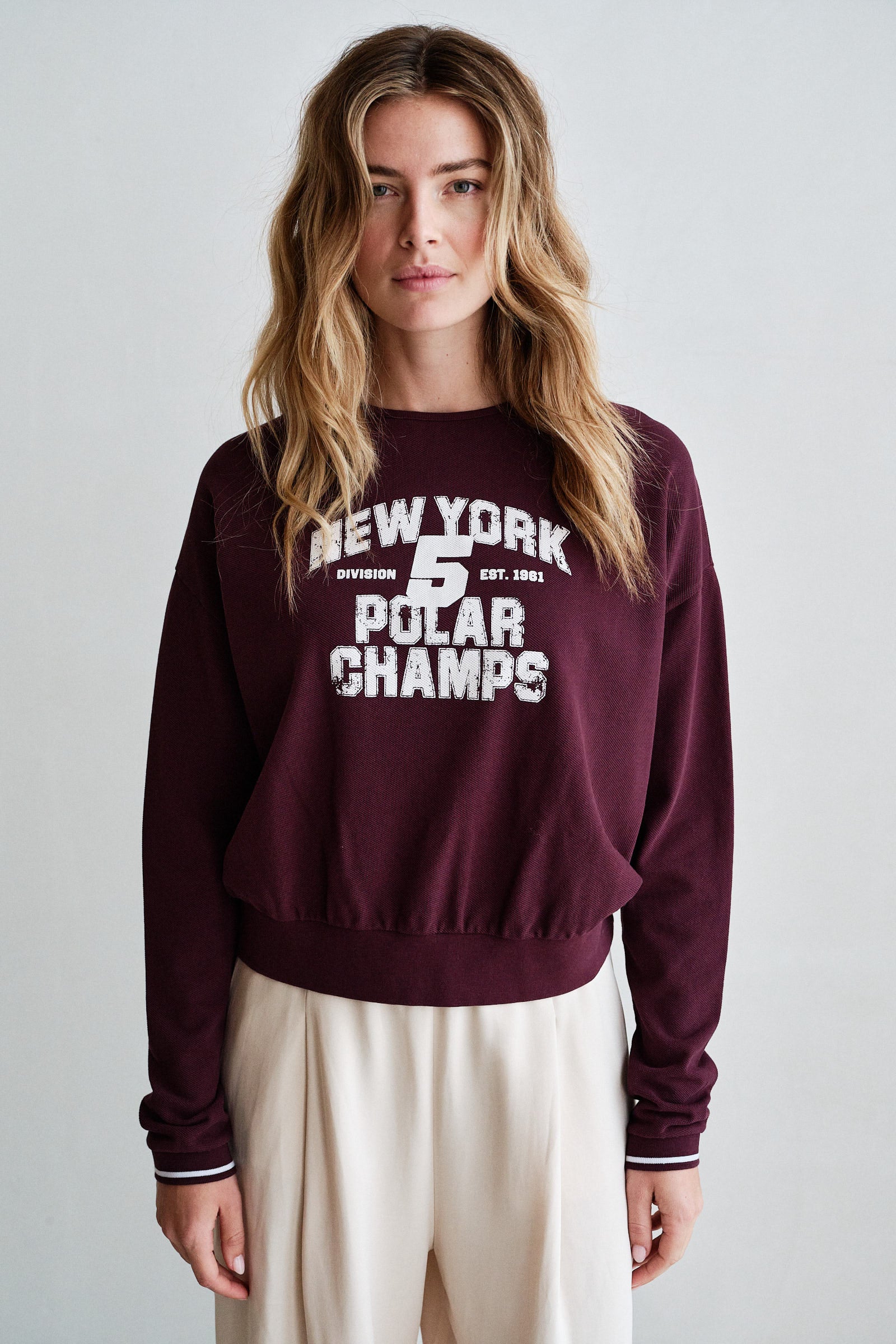 SWEATER (W26F1941) AUBERGINE - ECRU