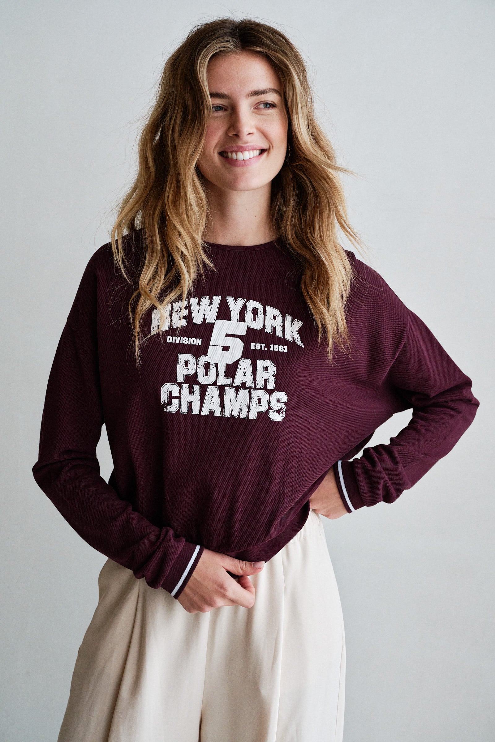 SWEATER (W26F1941) AUBERGINE - ECRU