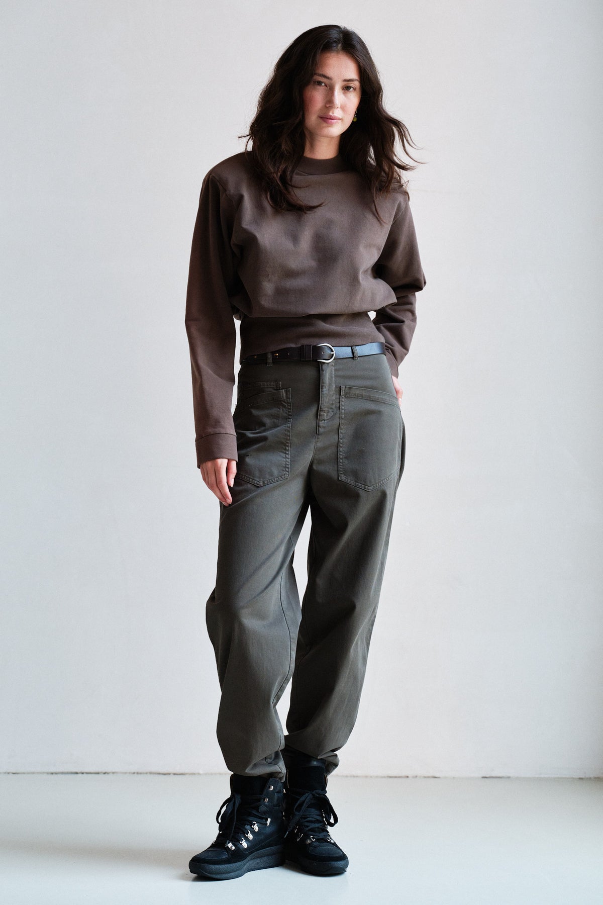 SWEATER (W26F1980LTD) TABAC