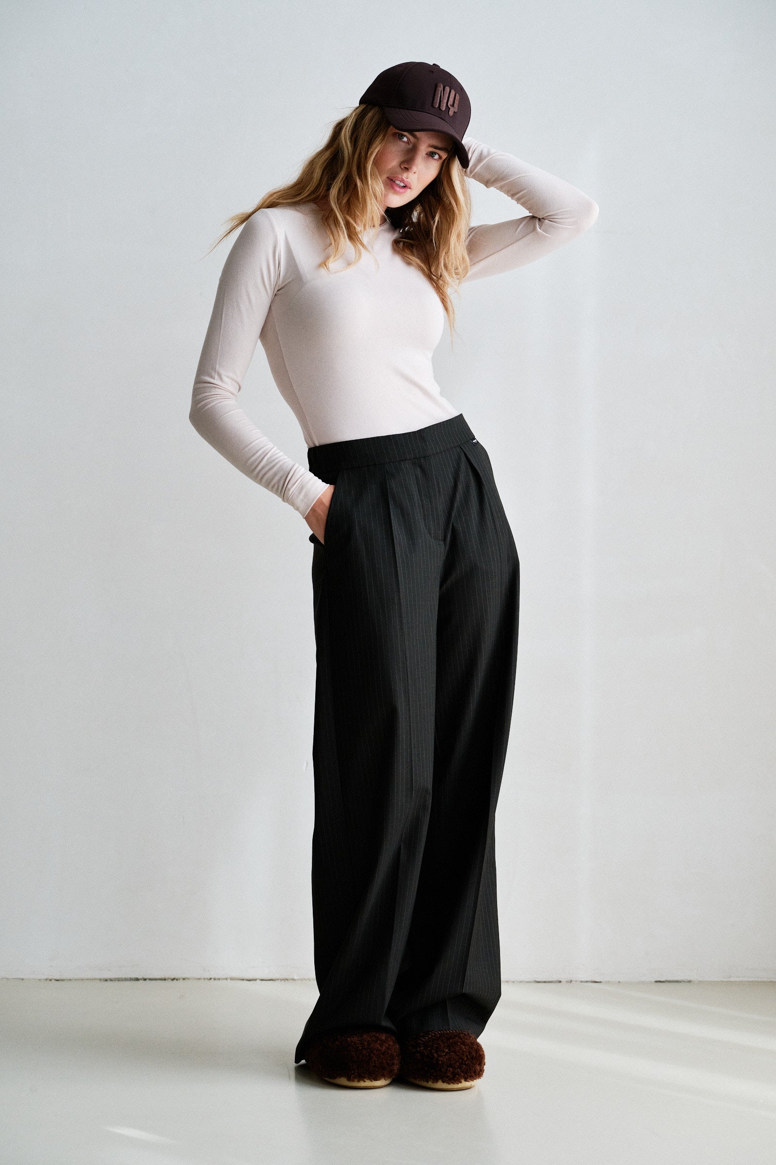 TROUSERS (W26N1754) TABAC STRIPE
