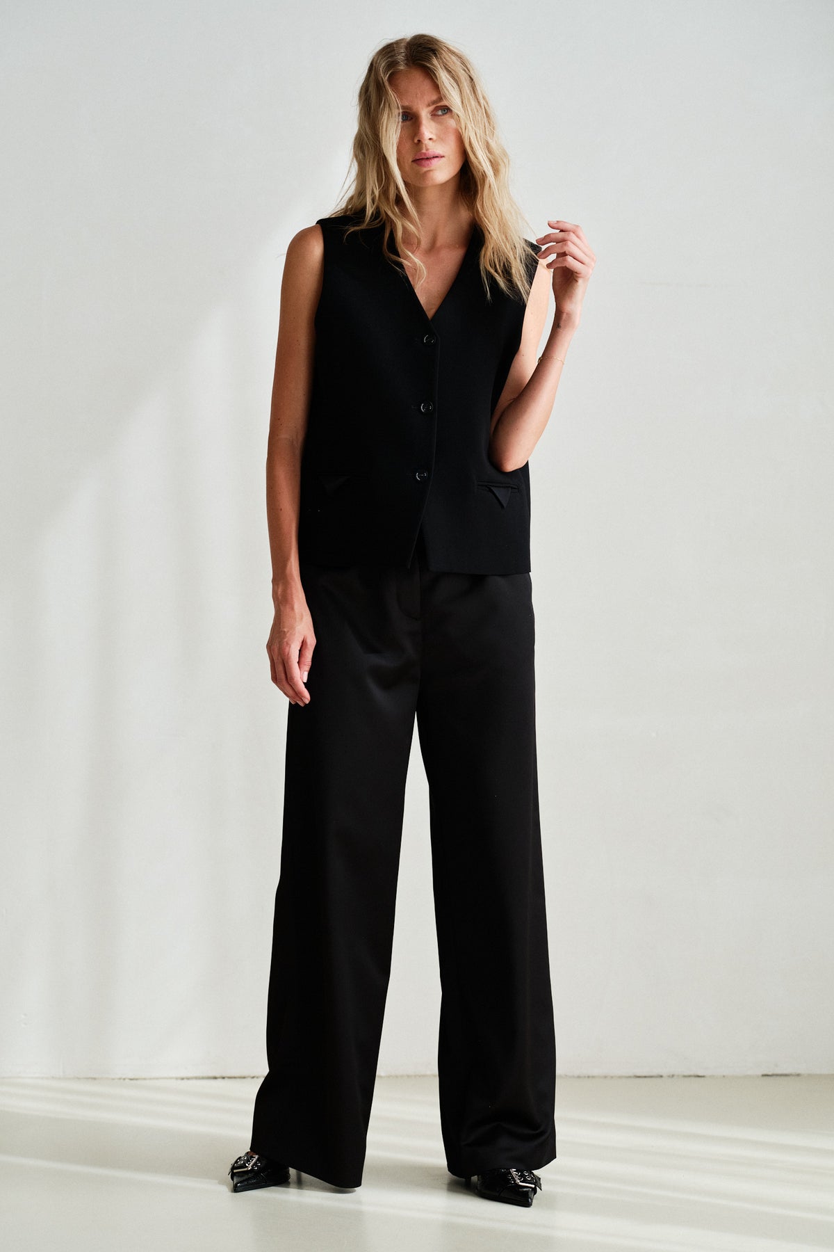 TROUSERS (W26N1799LTD) BLACK