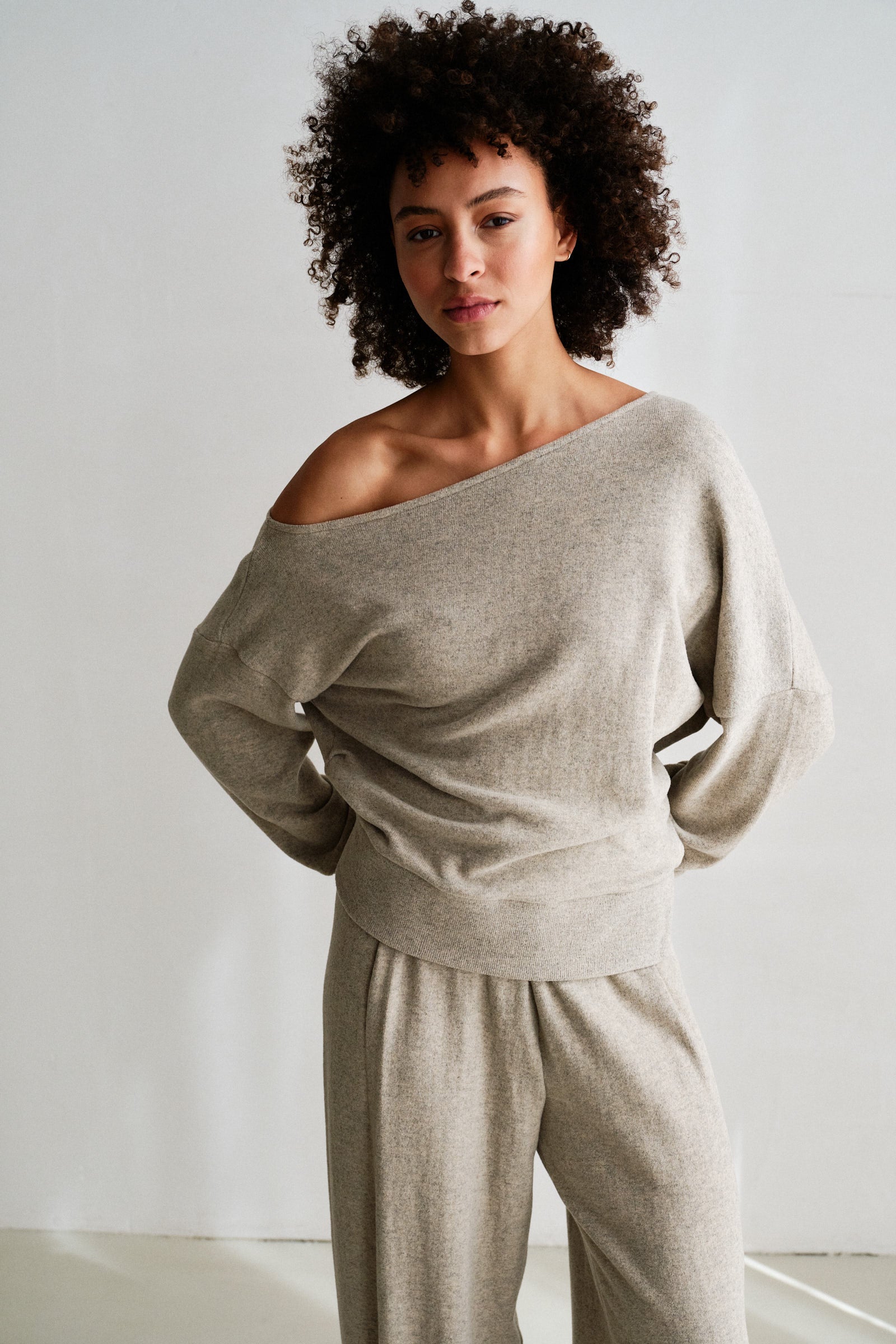 JUMPER (W26T1302) BEIGE