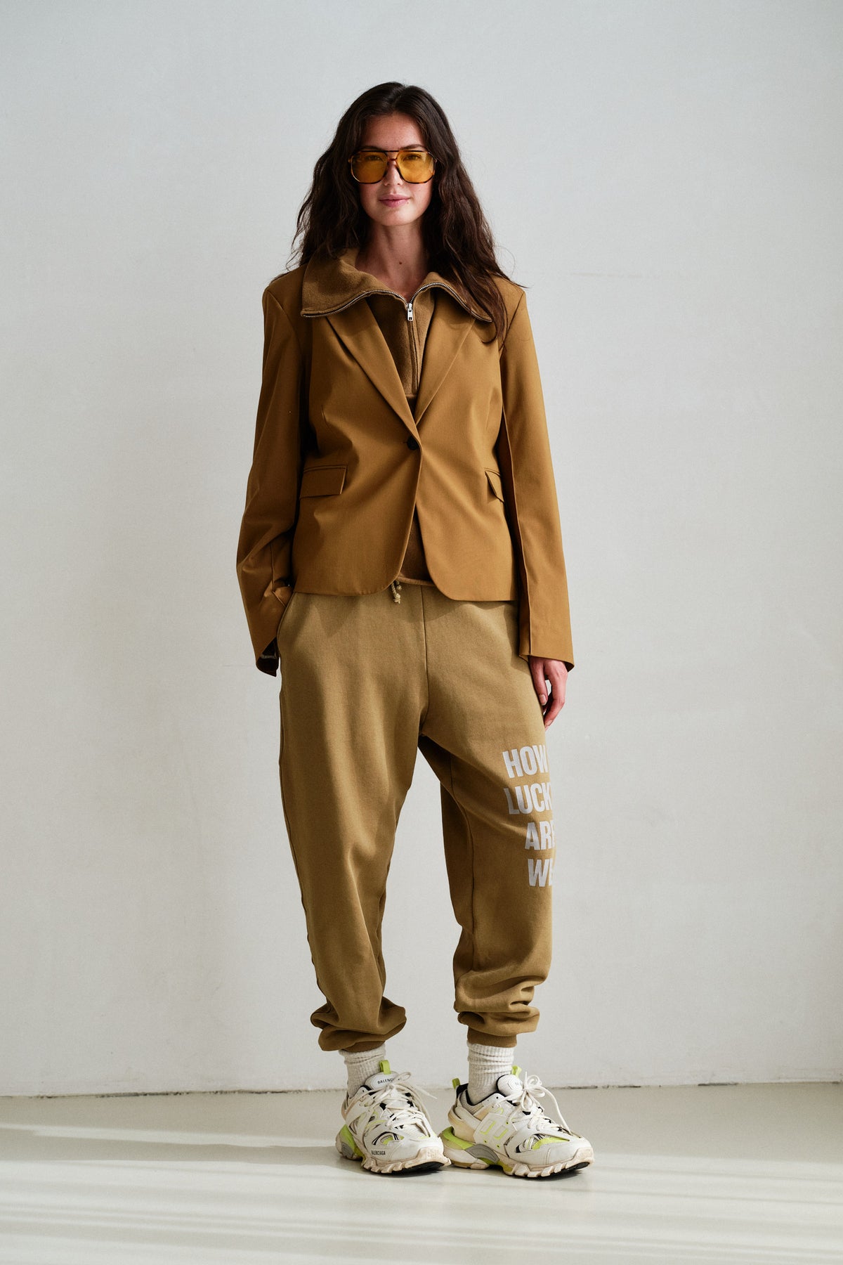 TROUSERS PRINT (W26T1346LTD) BUTTERNUT - ASH