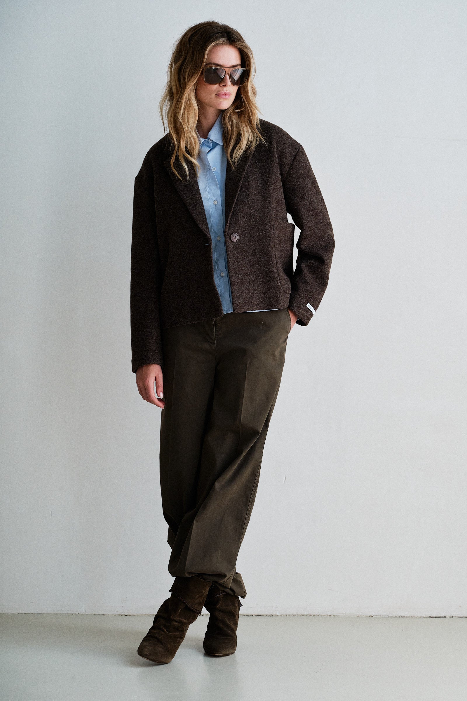TROUSERS (W26Z901) TABAC