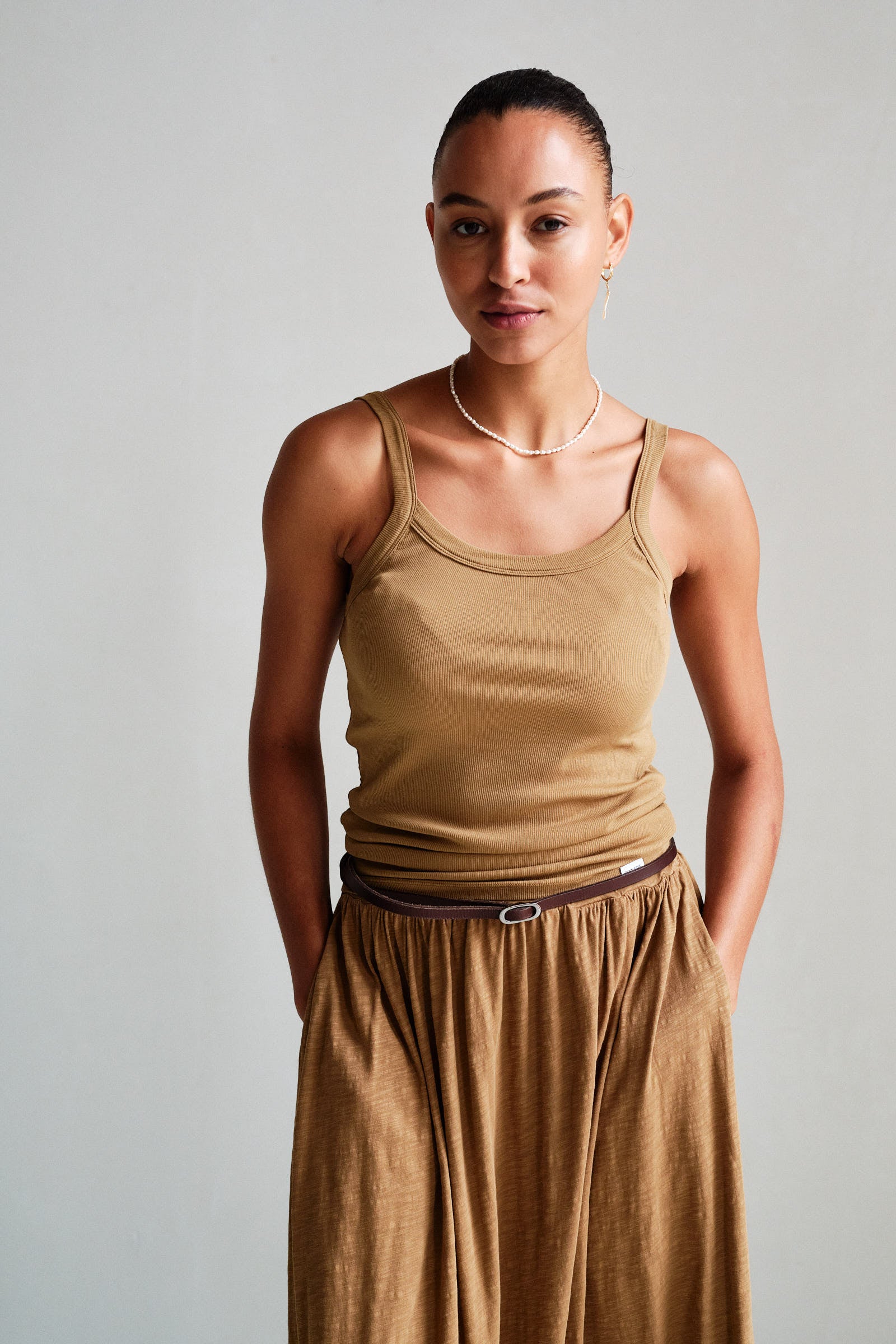 SINGLET (S26T1285LTD) BUTTERNUT