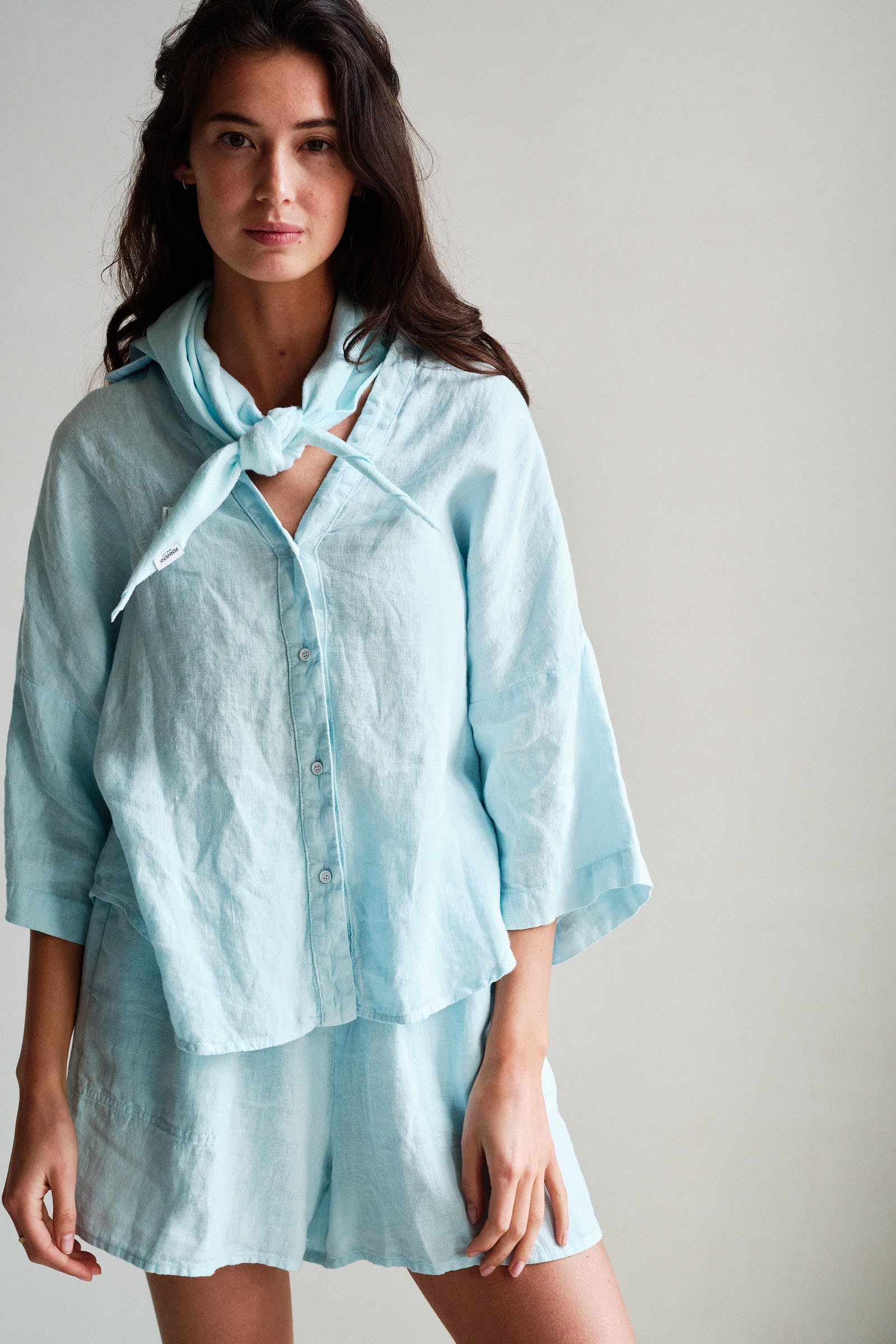 SHORTS (S26Z879LTD) PASTEL BLUE