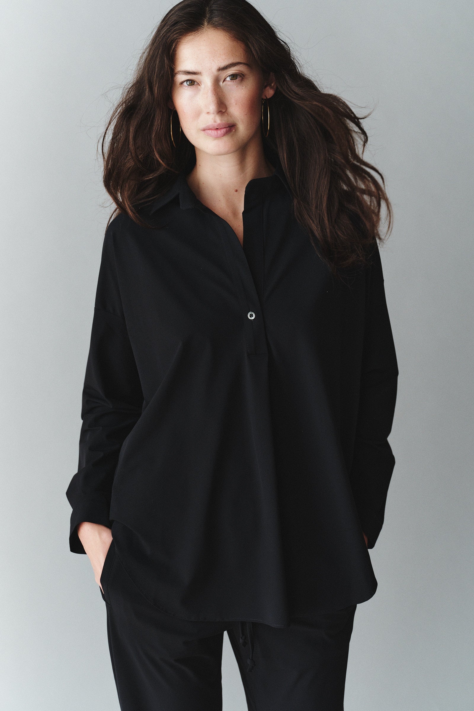 BLOUSE (MAGDA) BLACK