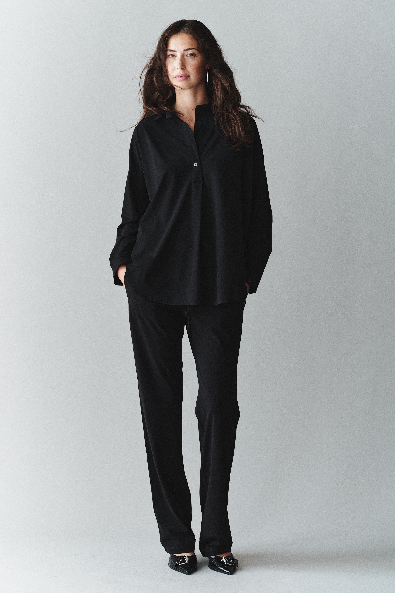 BLOUSE (MAGDA) BLACK