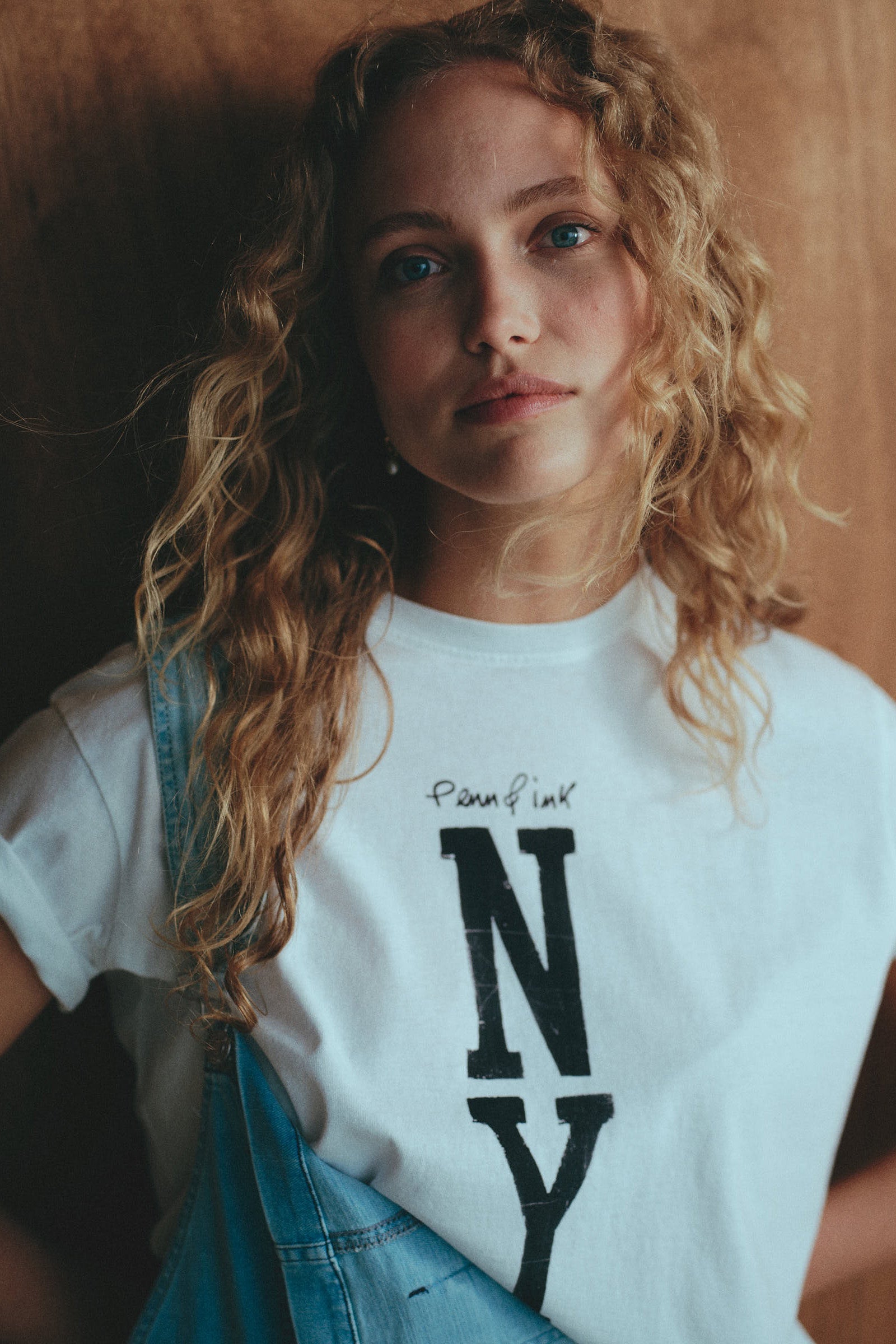 T-SHIRT PRINT (MOLLY) WHITE - BLACK