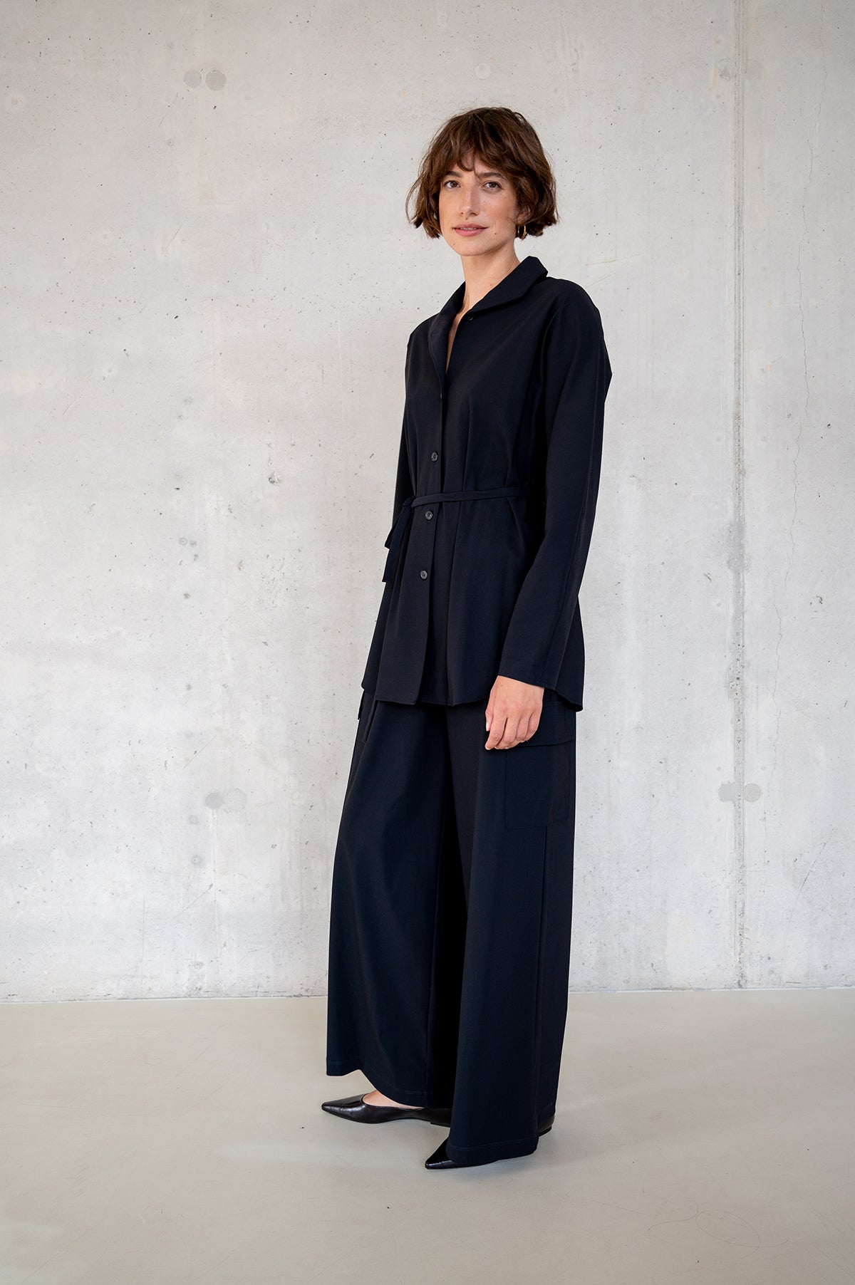 BLAZER (W25N1663LTD) BLACK