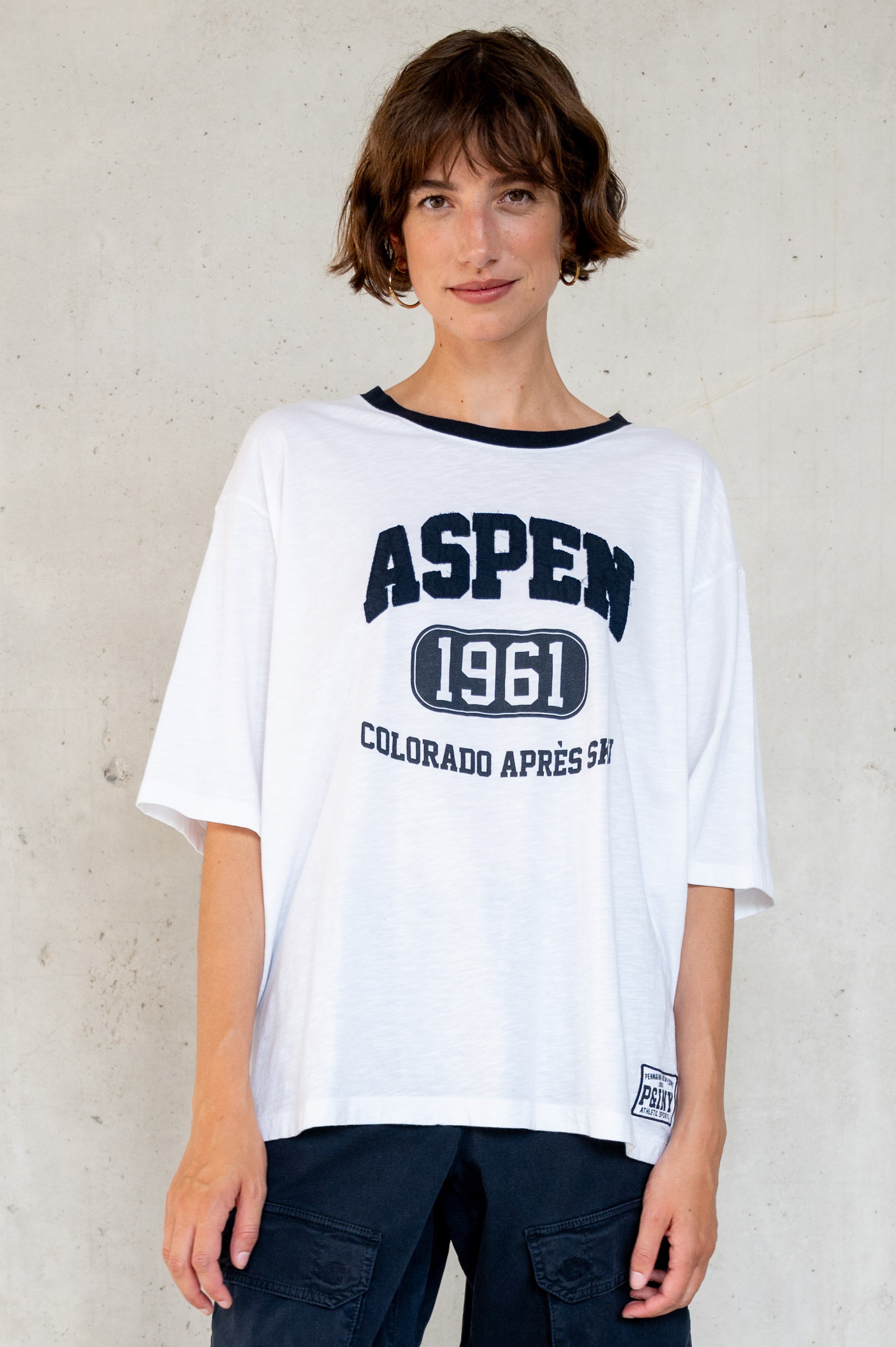 T-SHIRT PRINT (W25F1769LTD) WHITE - NAVY