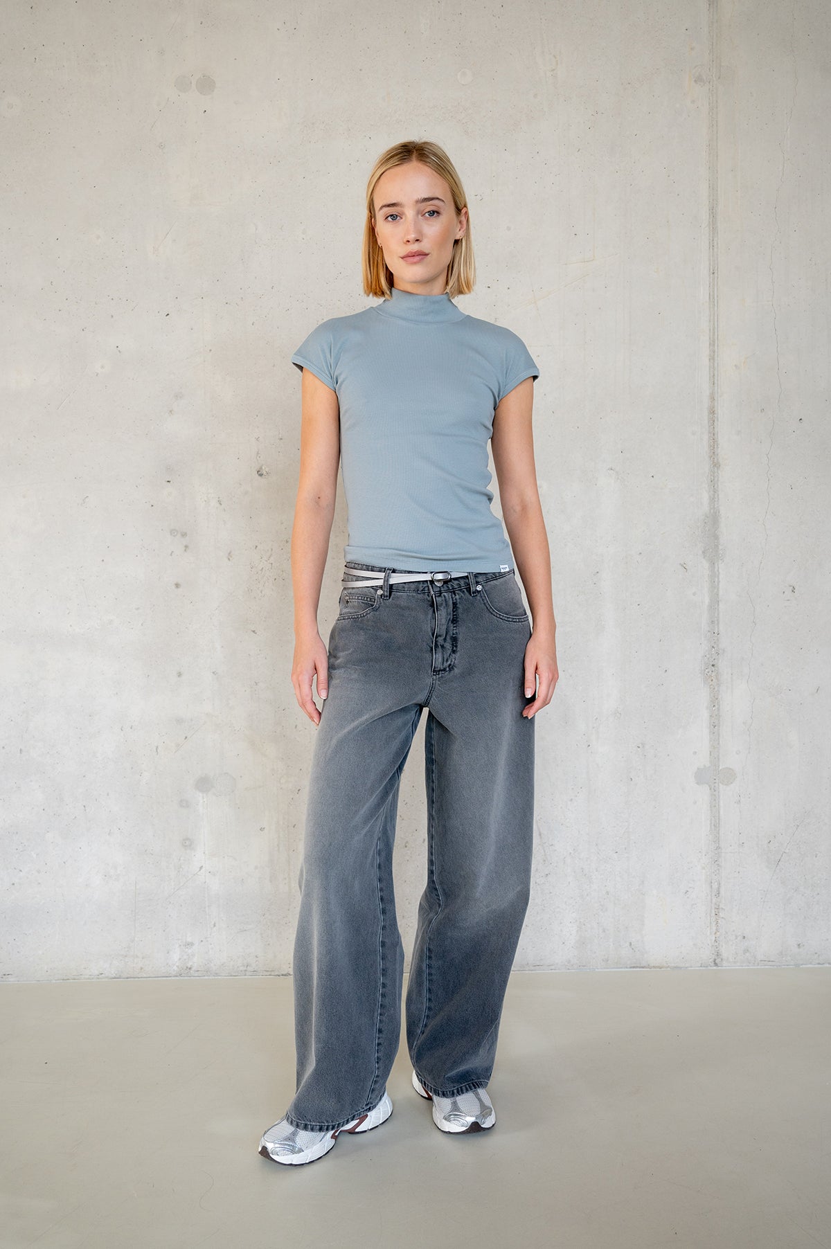 TROUSERS UNI (W25Z816LTD-A) GREY JEANS