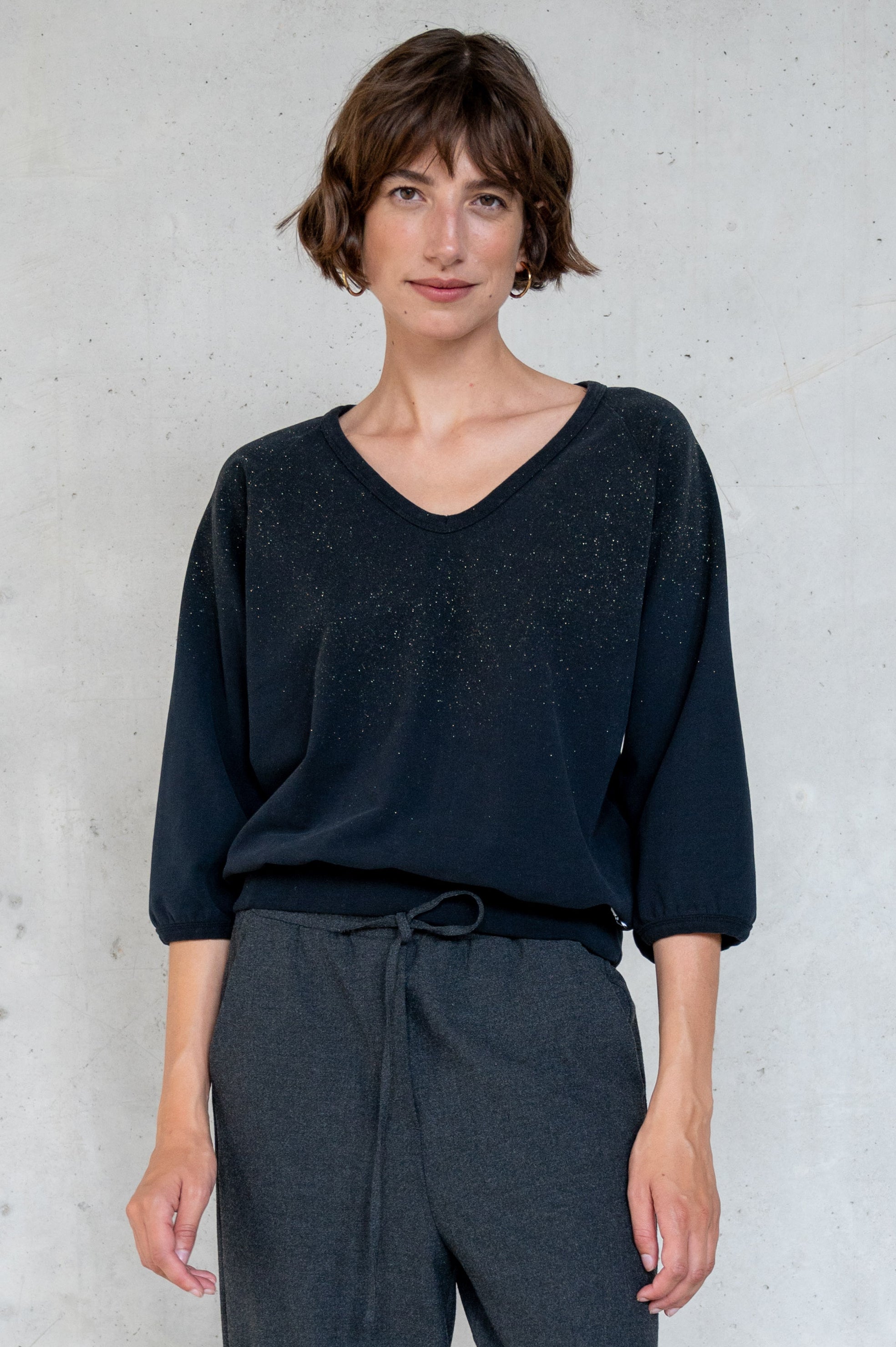 SWEATER GLITTER (W25F1754LTD) BLACK