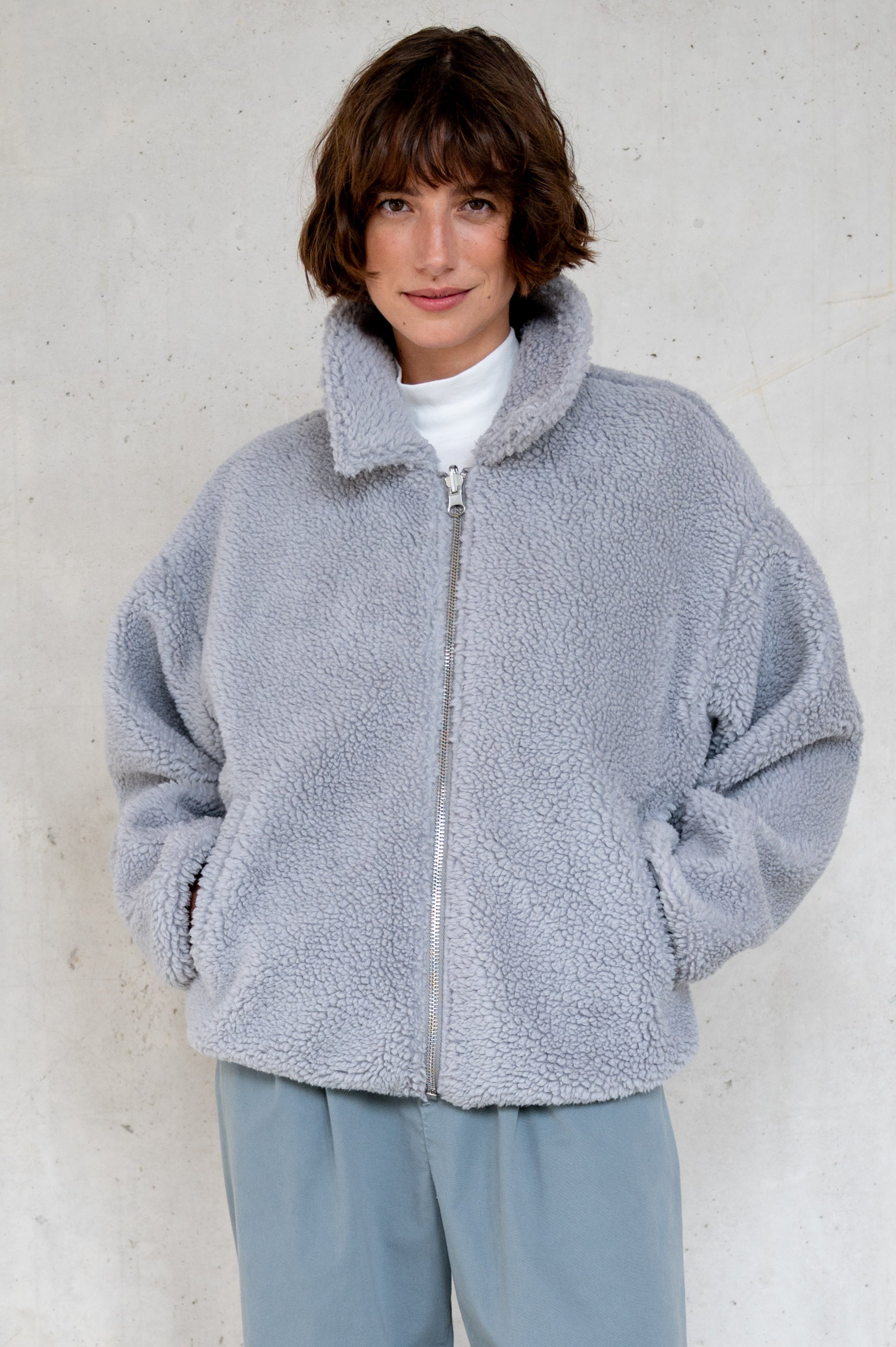 REVERSIBLE JACKET (W25C328LTD) GREY