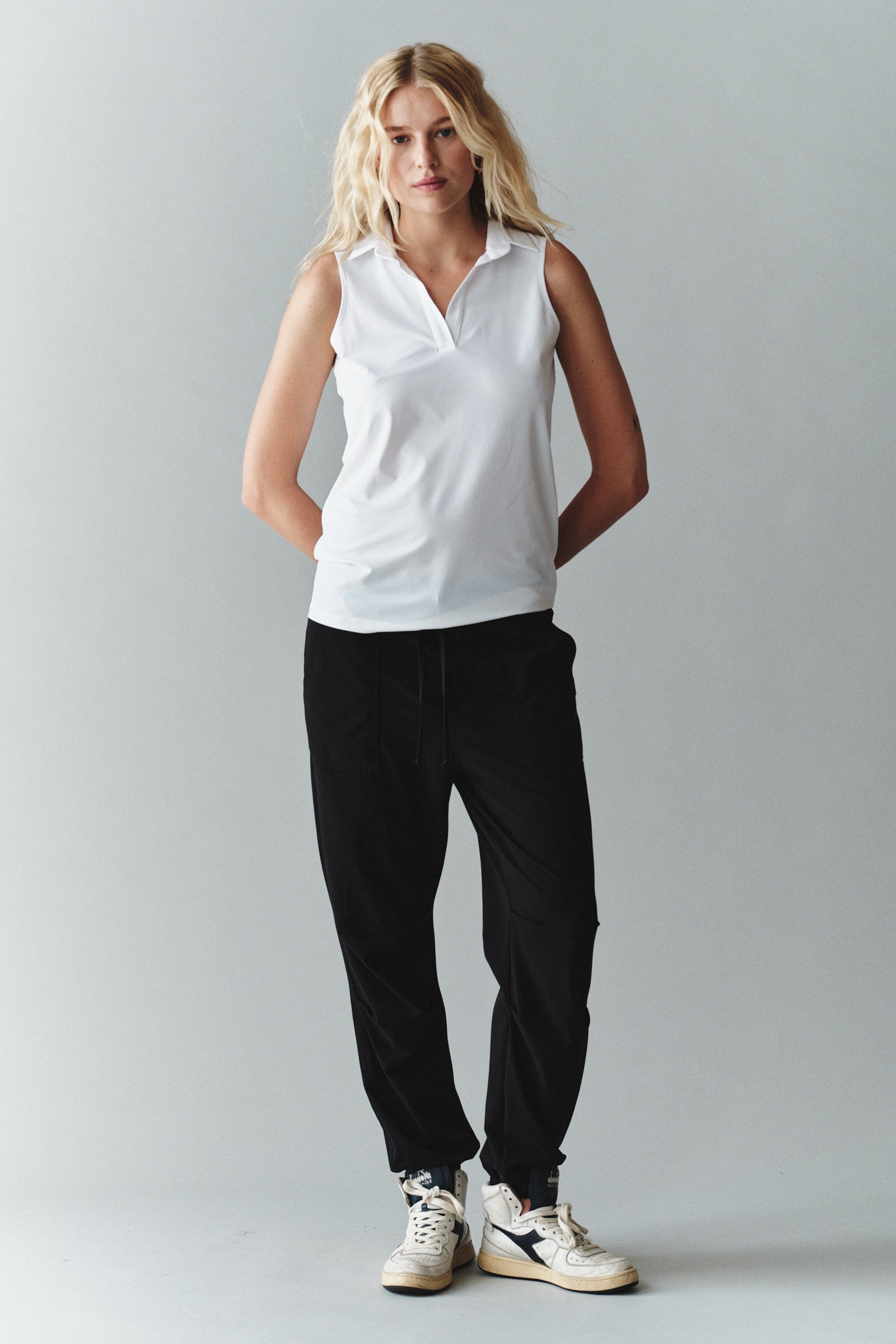TOP (RENO) WHITE