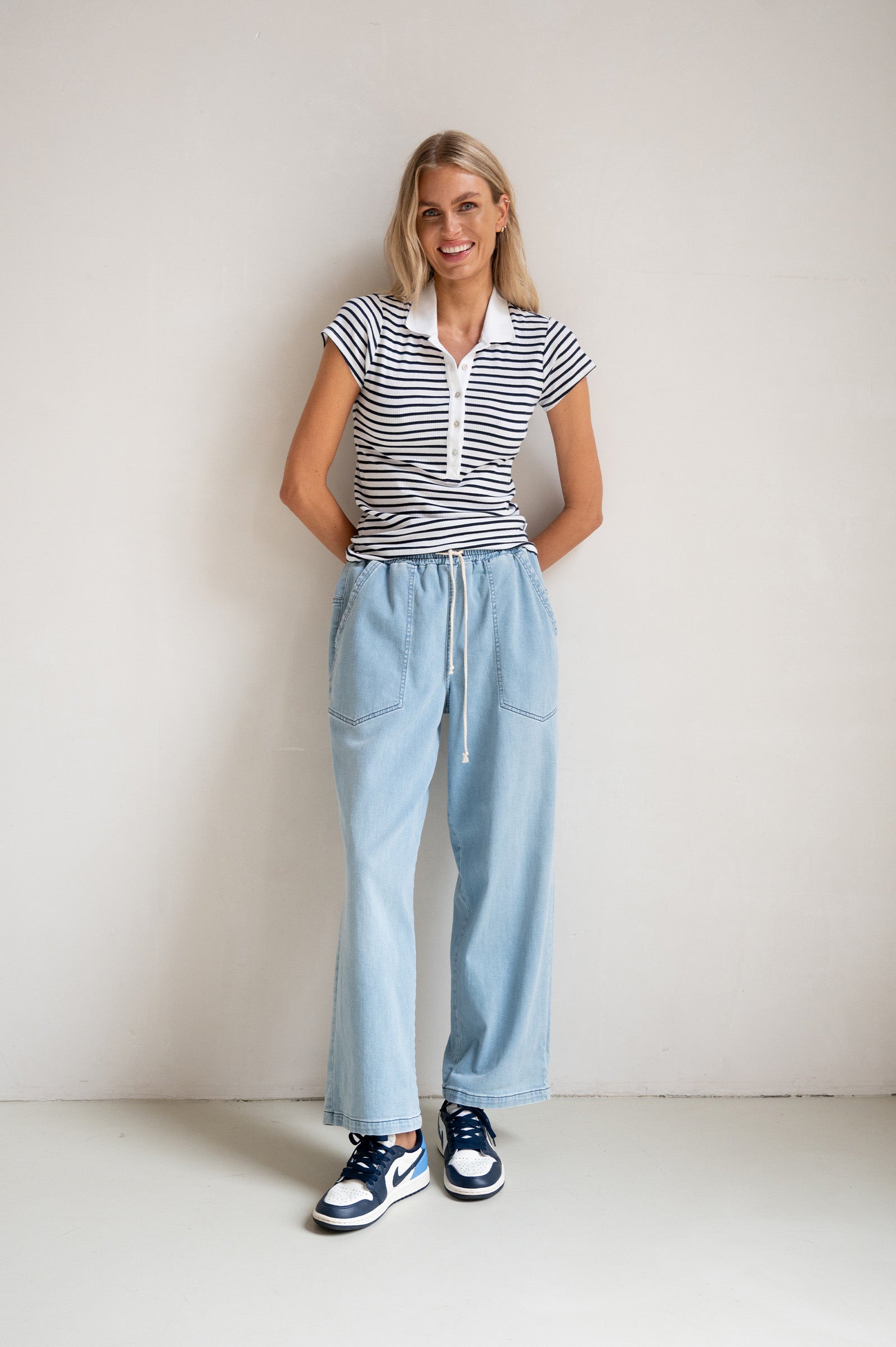 T-SHIRT STRIPE (S26F1820) WHITE - NAVY