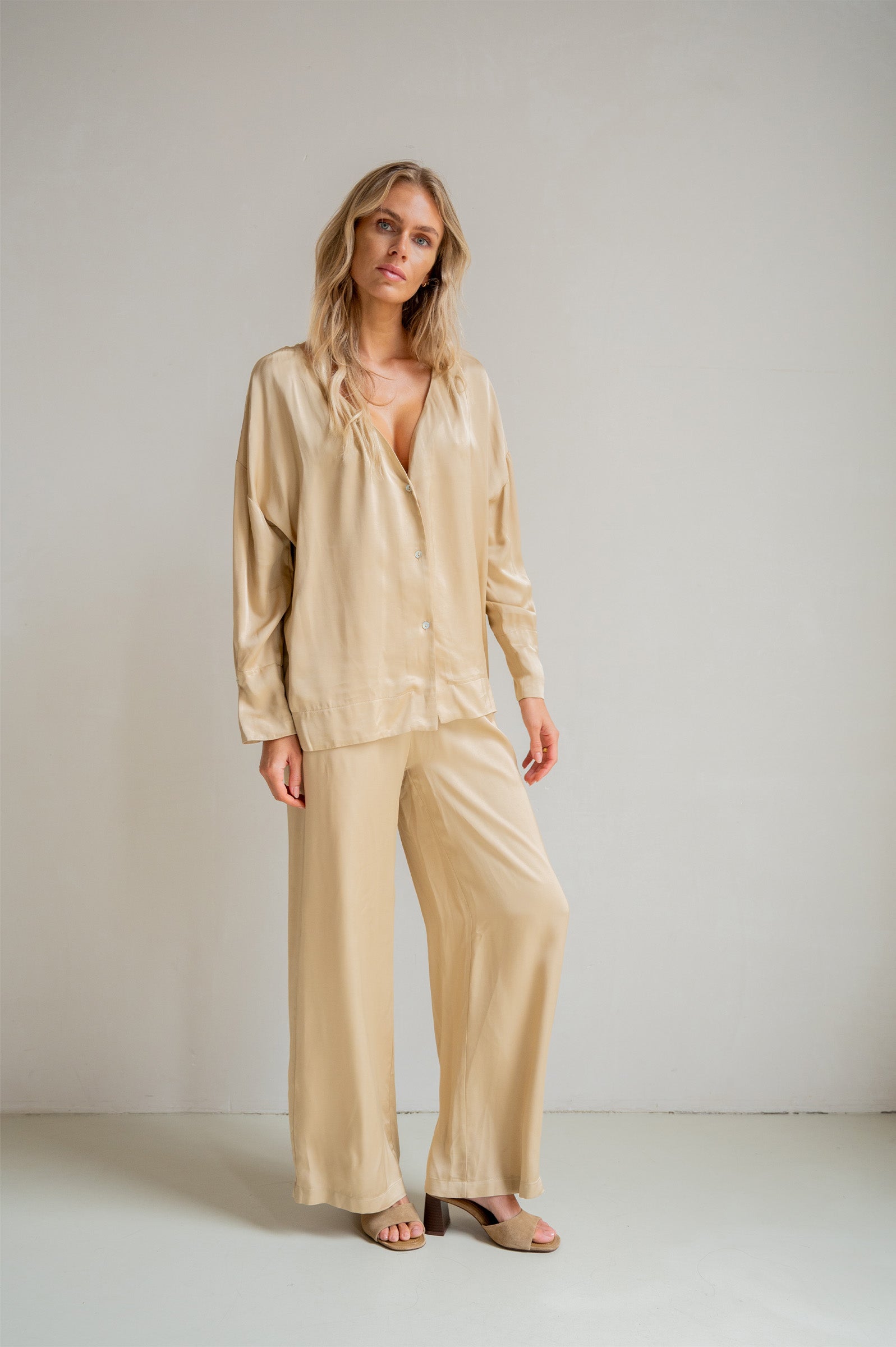 BLOUSE (S26F1842) BEIGE