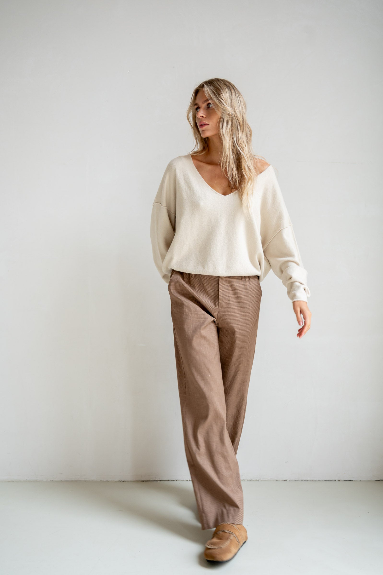 TROUSERS (S26N1701) BROWN CHECK