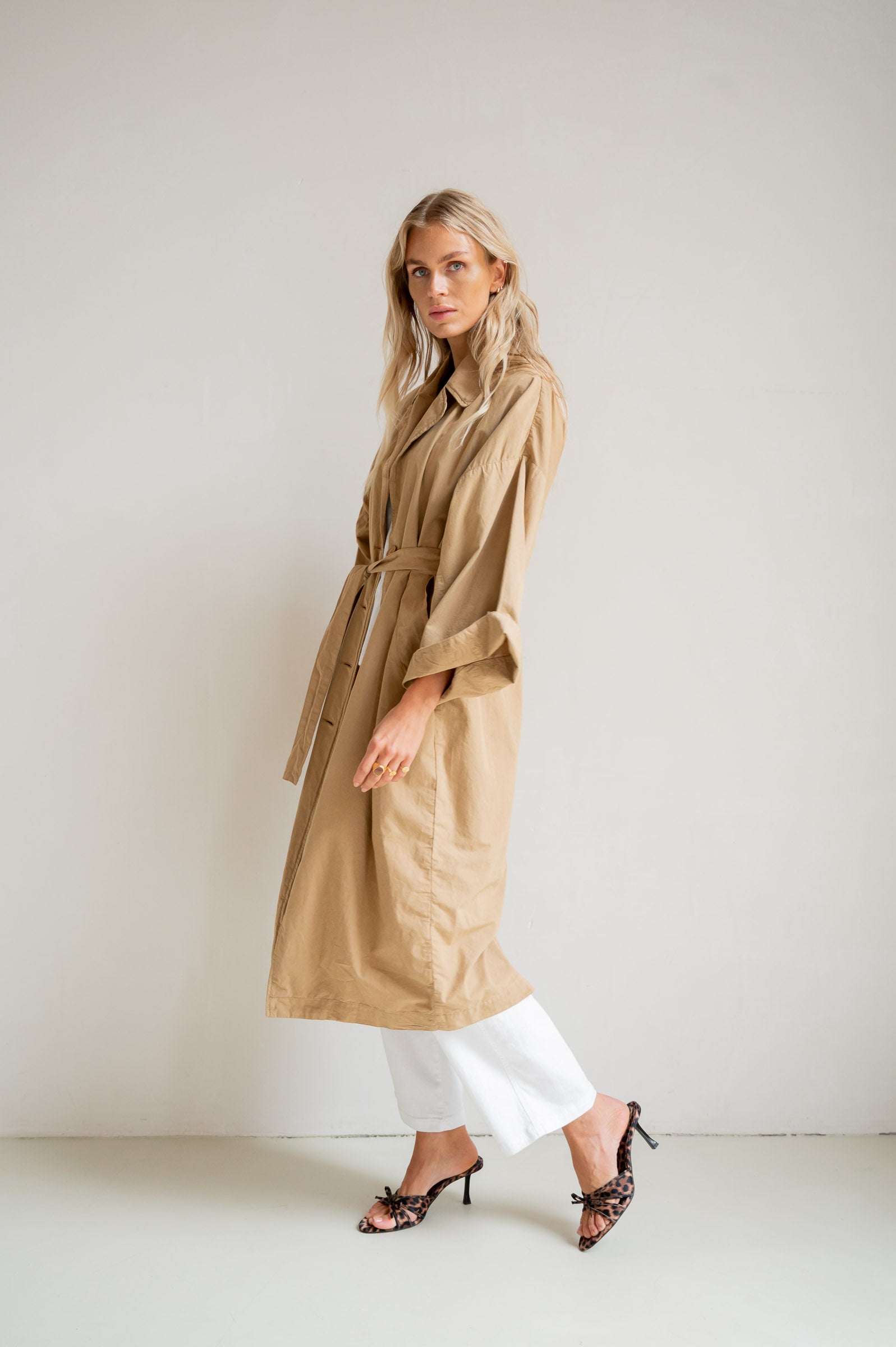 TRENCHCOAT (S26Z843) TANINE
