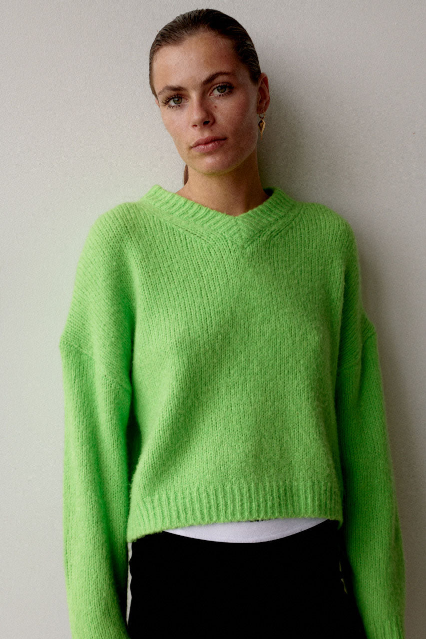 JUMPER (W24B275) VIVID GREEN