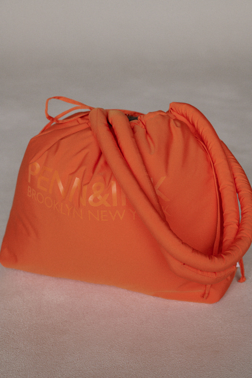 BAG (W24D128) ORANGE