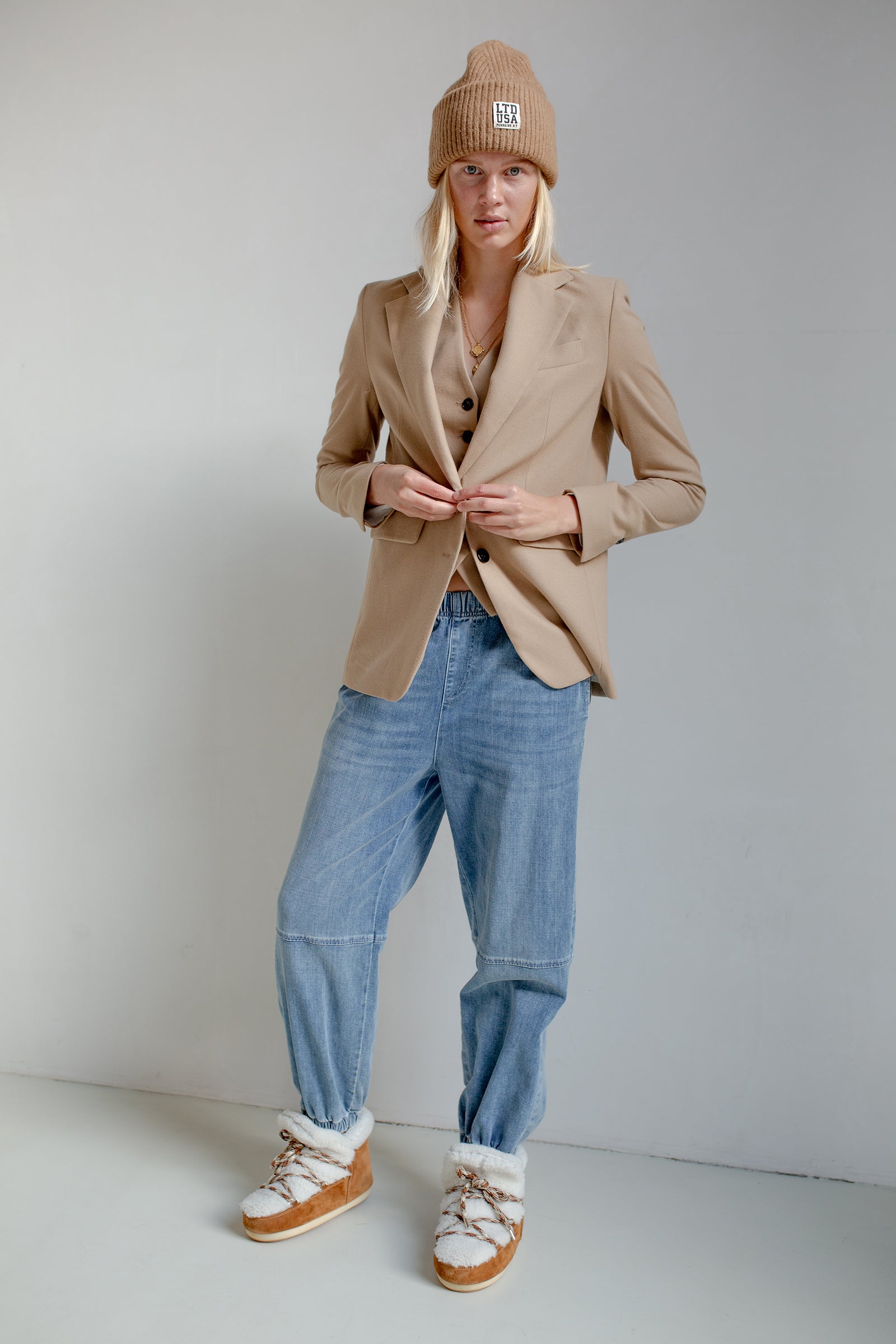 BLAZER (W24N1551LTD) CAMEL