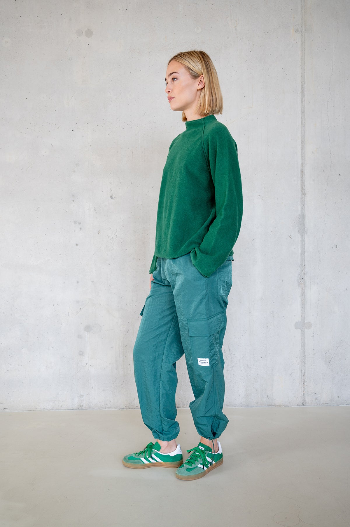 TROUSERS (W25C327LTD) GREEN