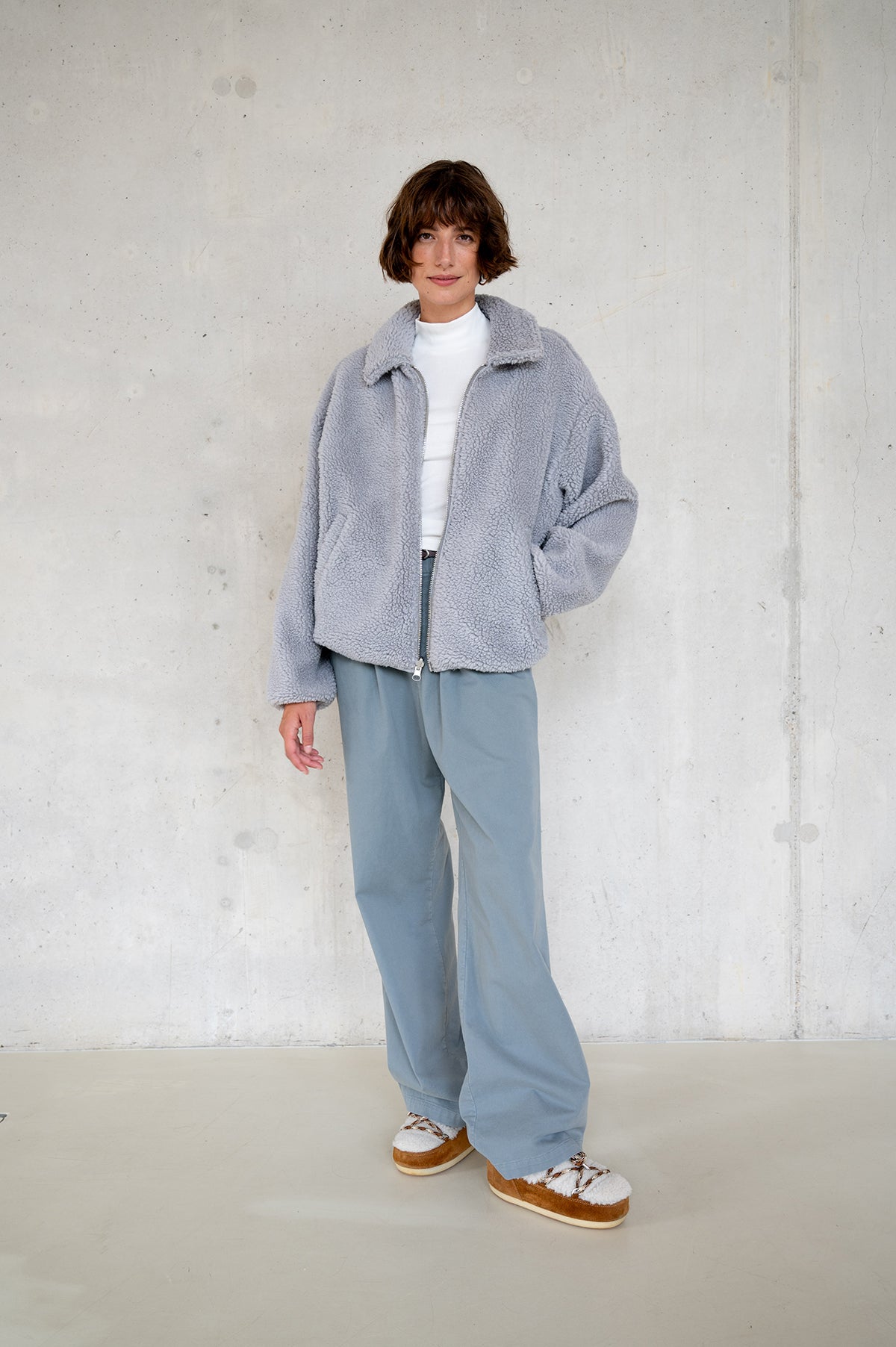 REVERSIBLE JACKET (W25C328LTD) GREY